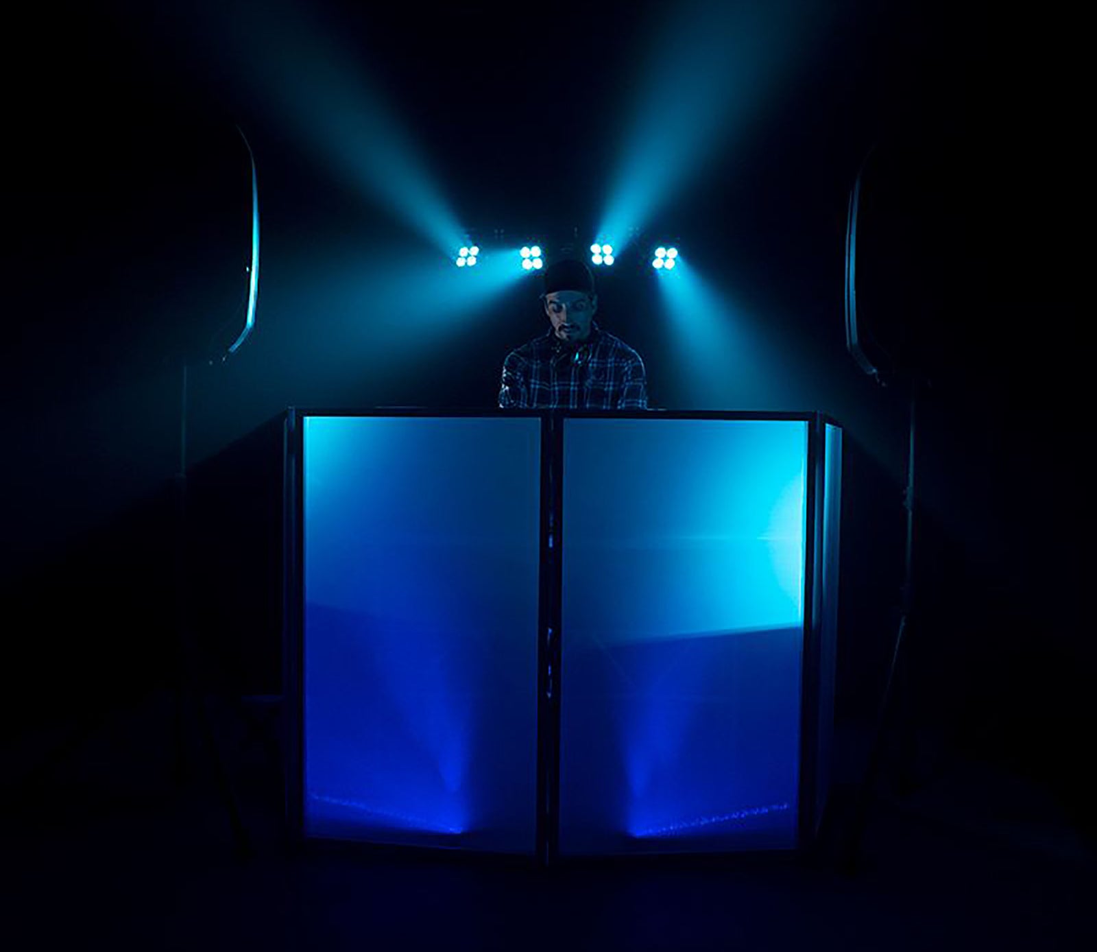 ADJ Starbar Wash System with LED PARs, Stand, Footswitch Controller, and Bag by ADJ