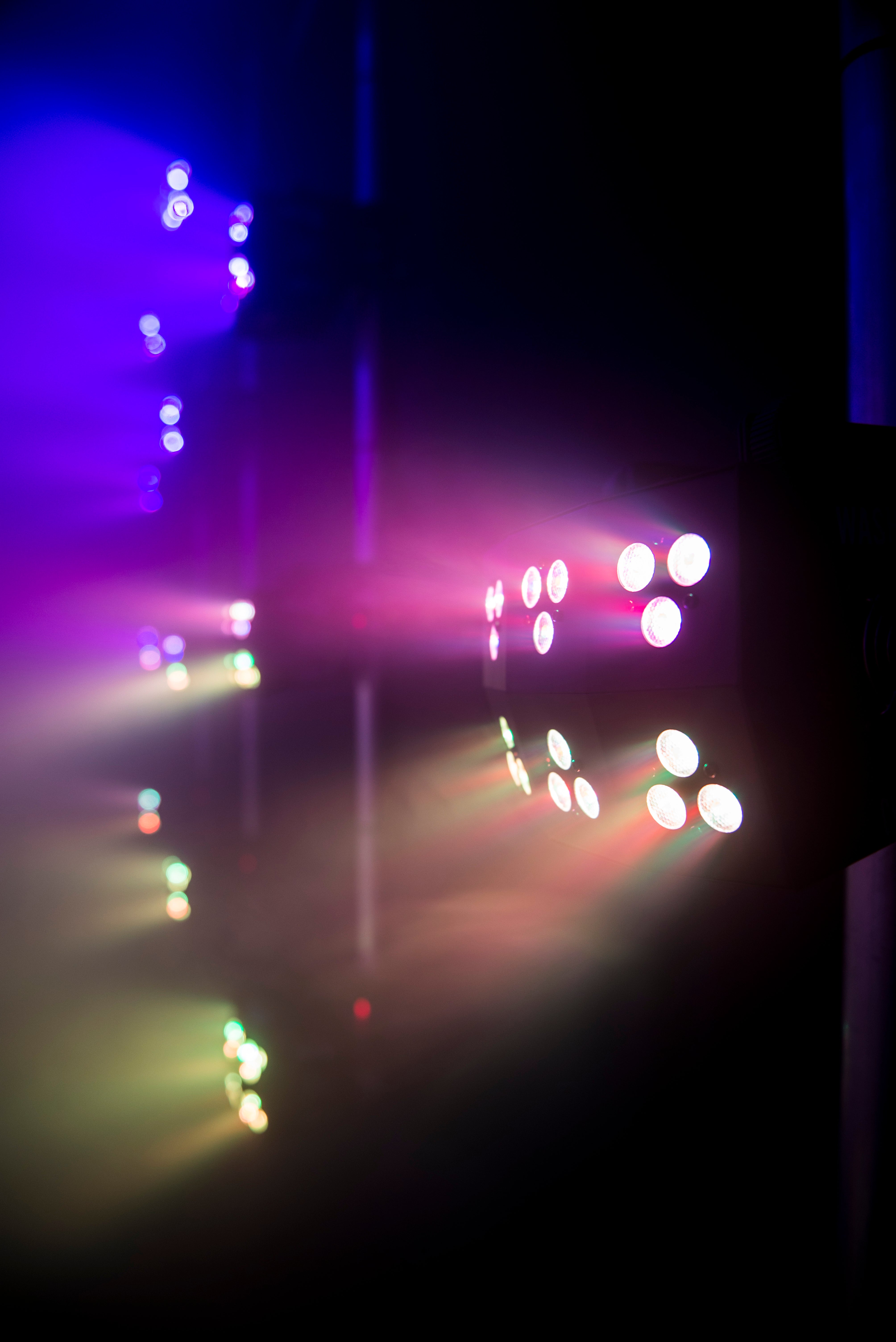 Chauvet DJ Wash FX Hex ILS Versatile Multi-Purpose Effect Light by Chauvet DJ