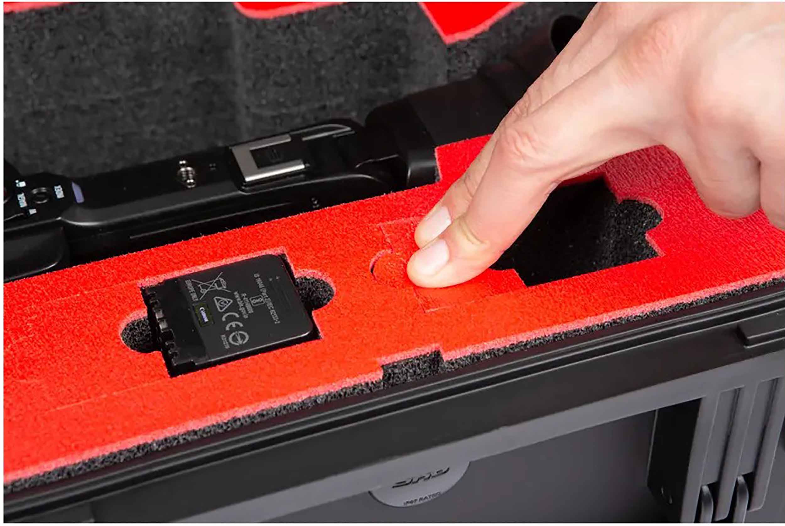 SKB Cases 3i-2011-10XF, iSeries Case for Canon XF605 Camcorder by SKB Cases