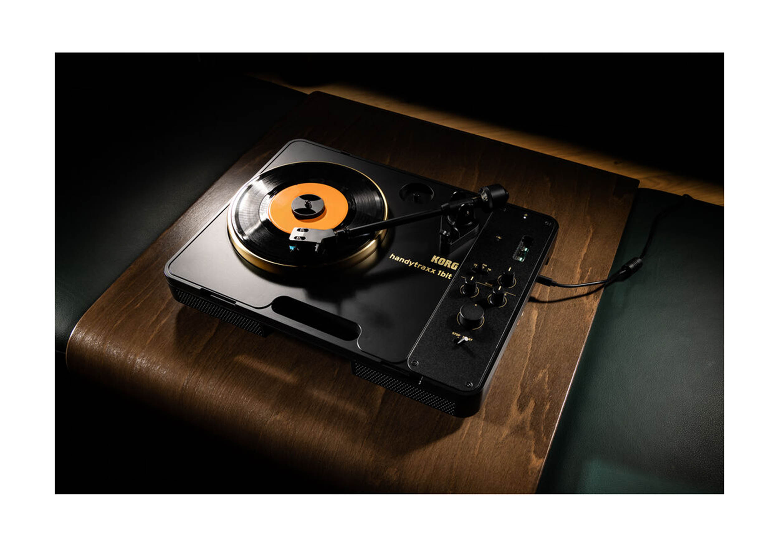 Korg Handytraxx 1 BIT Portable Record Player with Nutube EQ and High-Definition Recording by Korg
