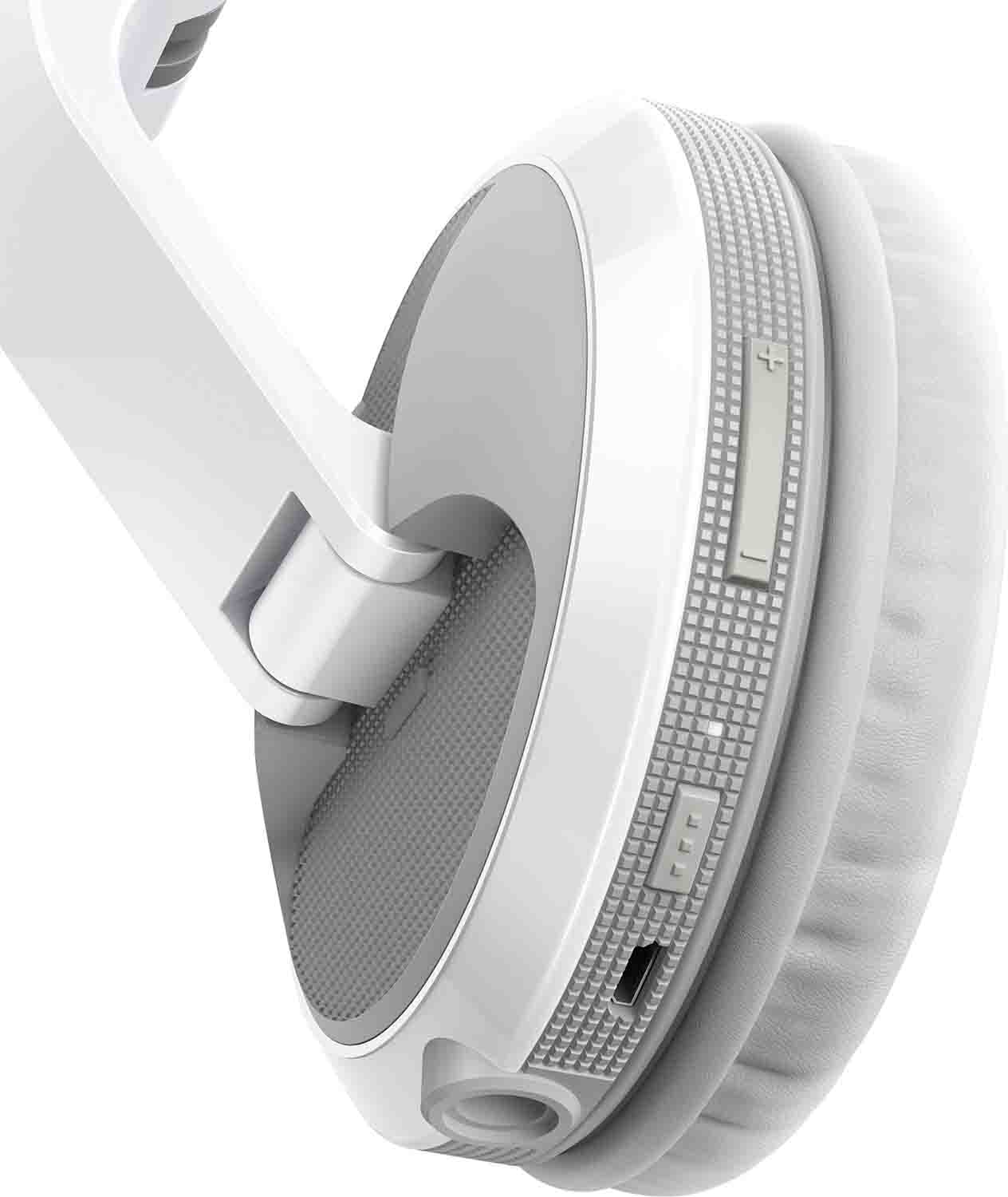 B-Stock: Pioneer DJ HDJ-X5BT-W Bluetooth Headphones - White by Pioneer DJ