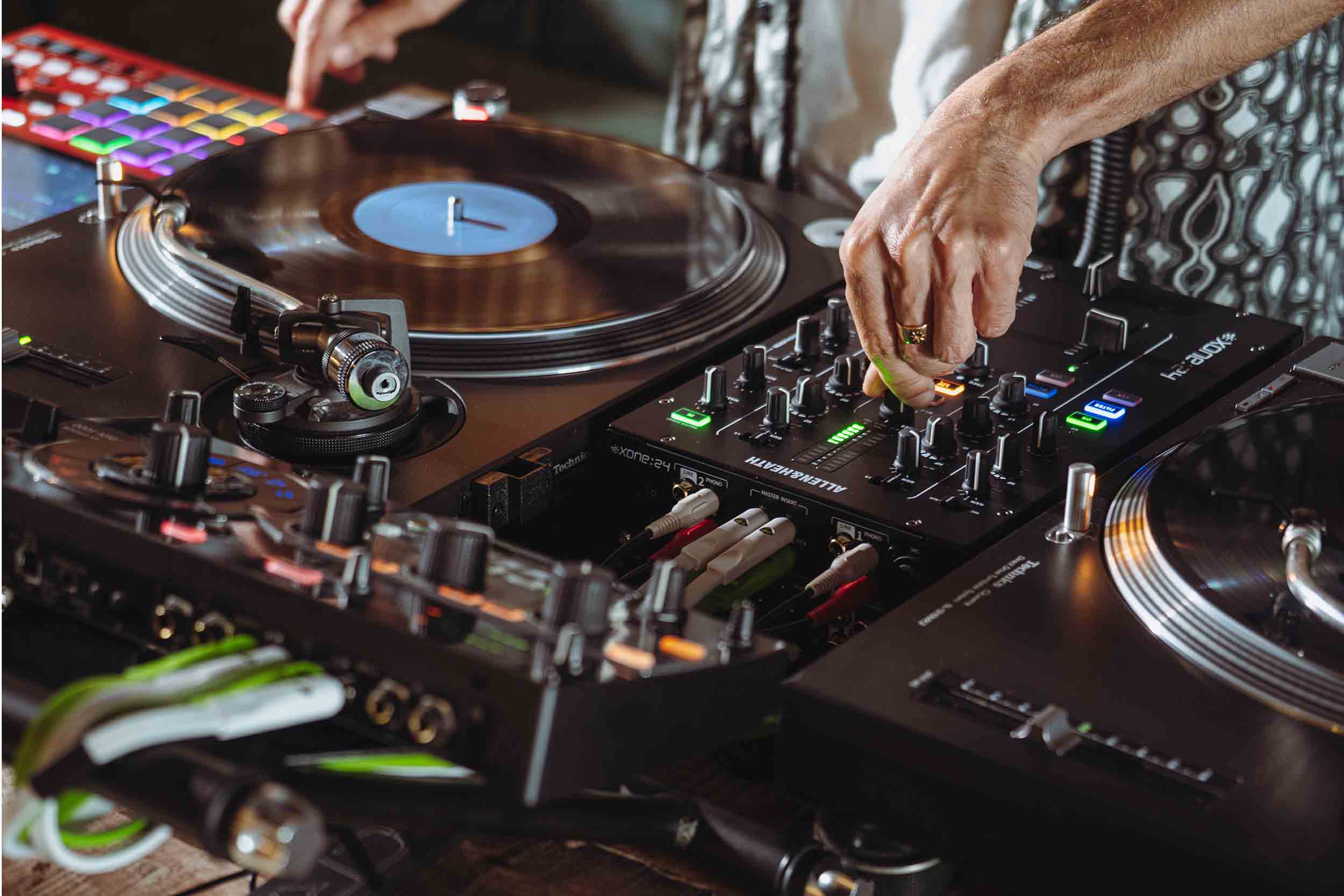 Allen & Heath XONE:24, 2+1 Channel Compact Analogue DJ Mixer by ALLEN & HEATH