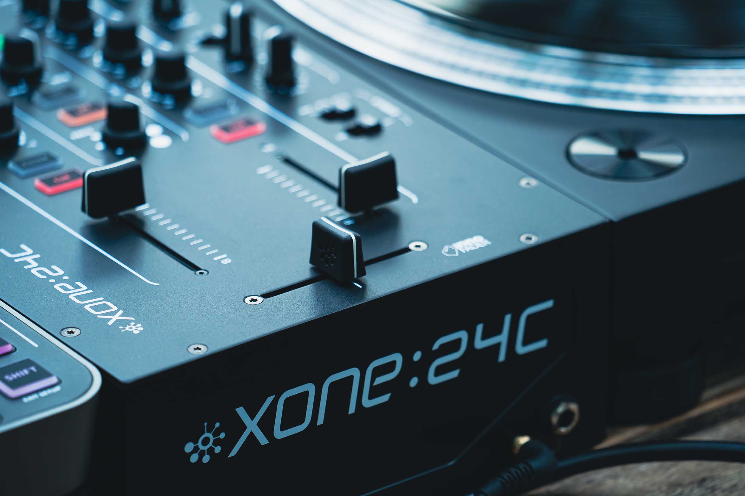 Allen & Heath XONE:24C, 2+1 Channel Analogue DJ Mixer with Interface by ALLEN & HEATH