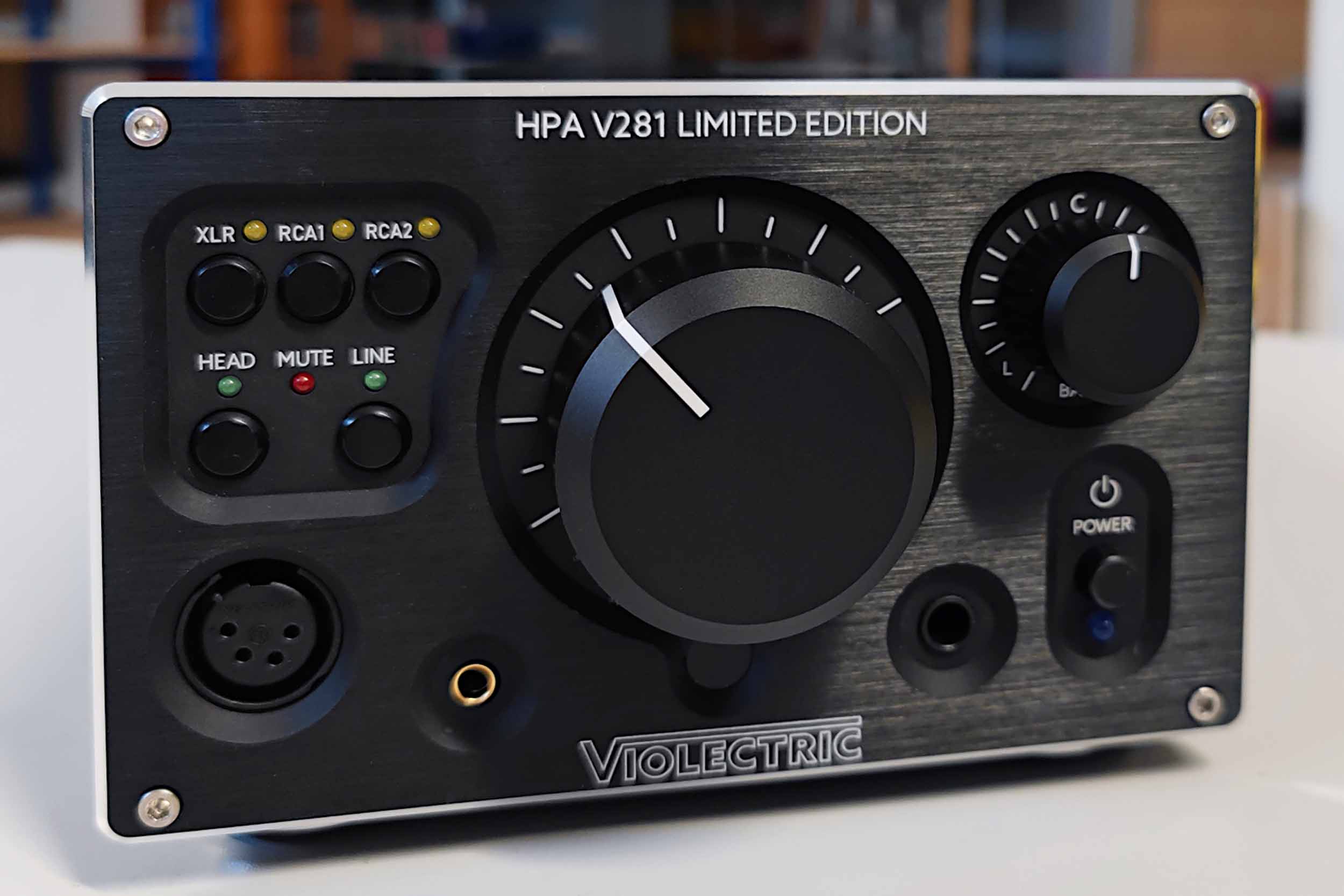 Violectric V281 True Balanced Headphone Amplifier
