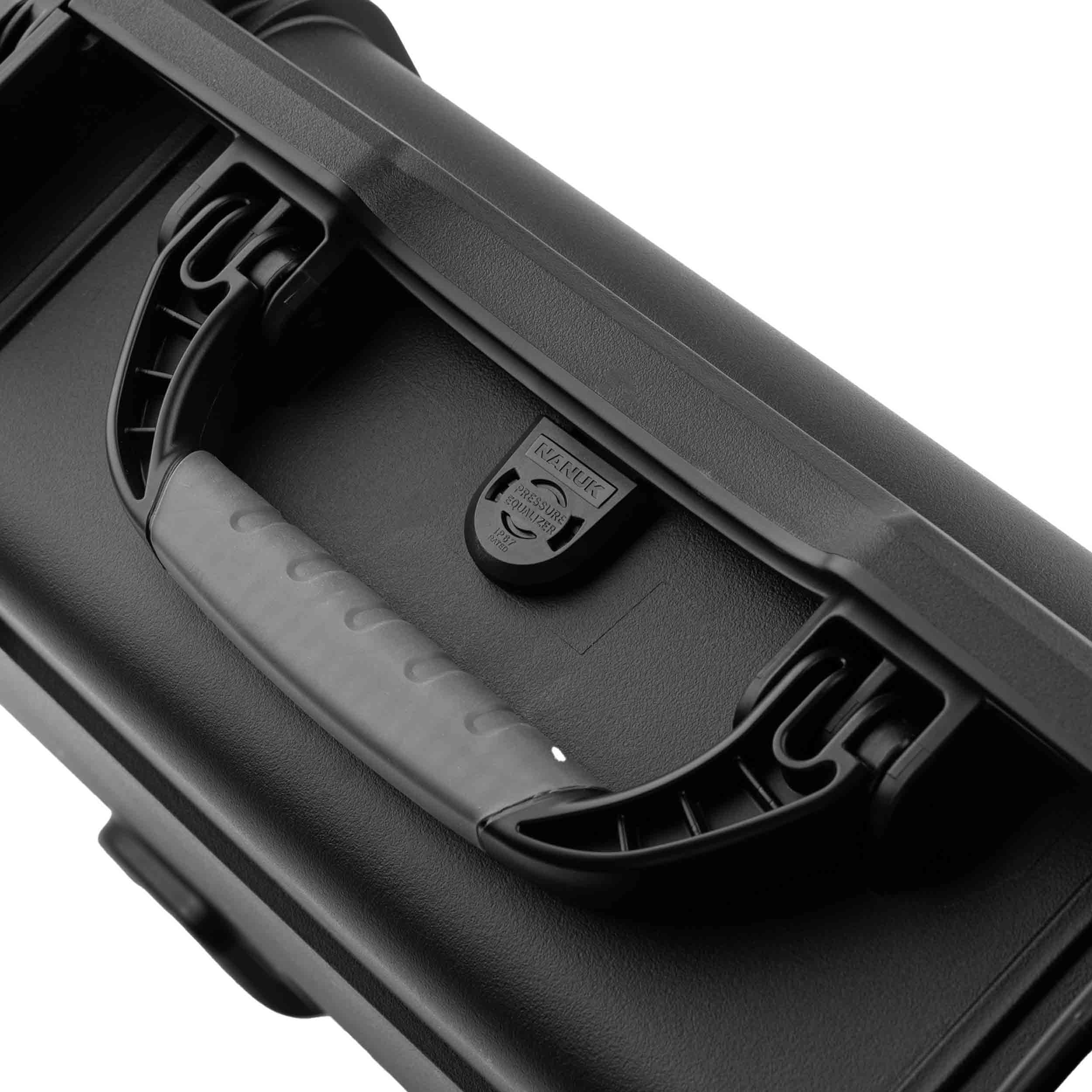 Gator GWP-L6STADIUMXL Titan Series Waterproof Carrying Case for Line 6 Helix Stadium XL Floor by Gator Cases
