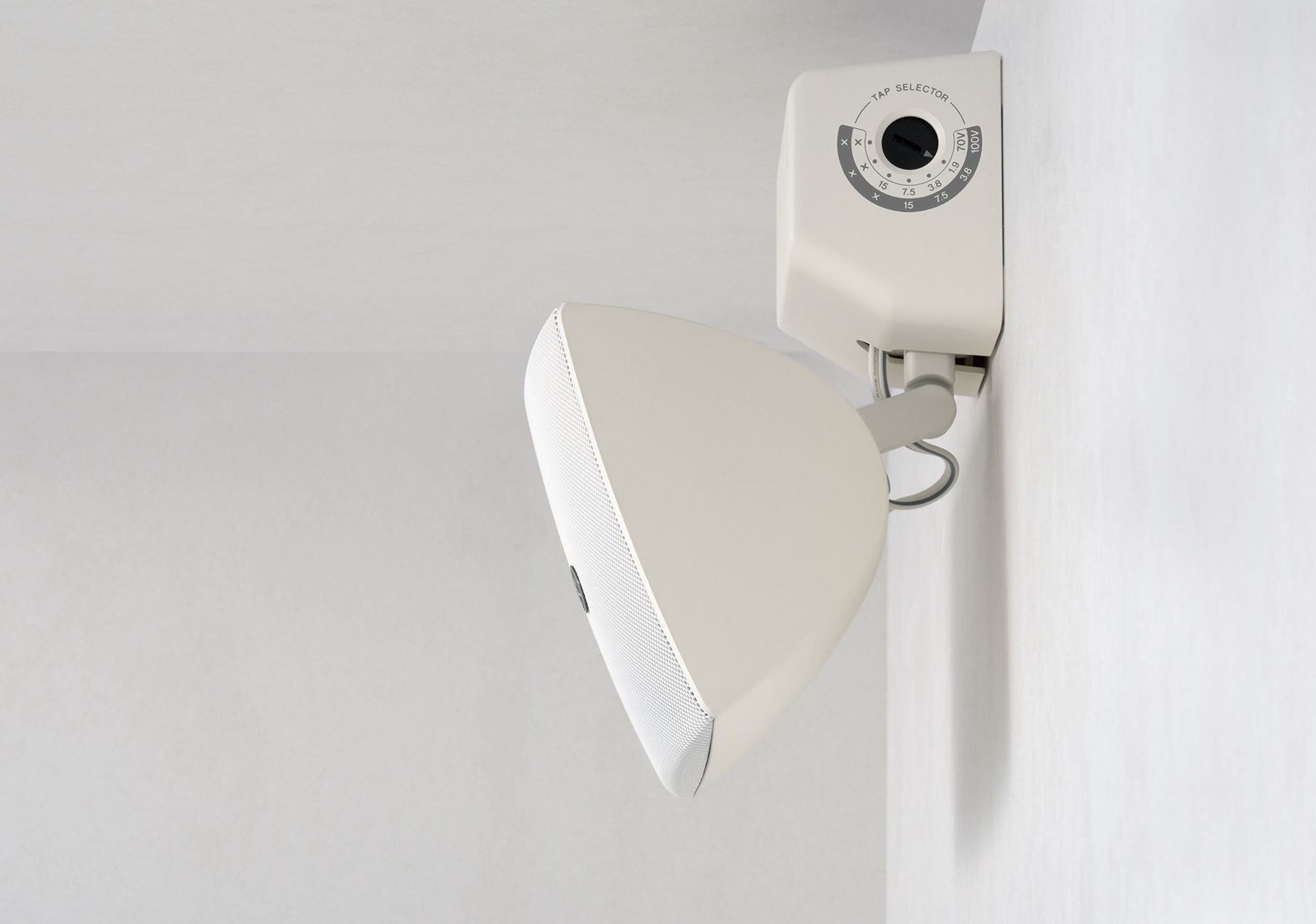 Yamaha VXS3FTW 3.5" High-Impedance Surface Mount Loudspeaker for 70/100V - White Pair by Yamaha