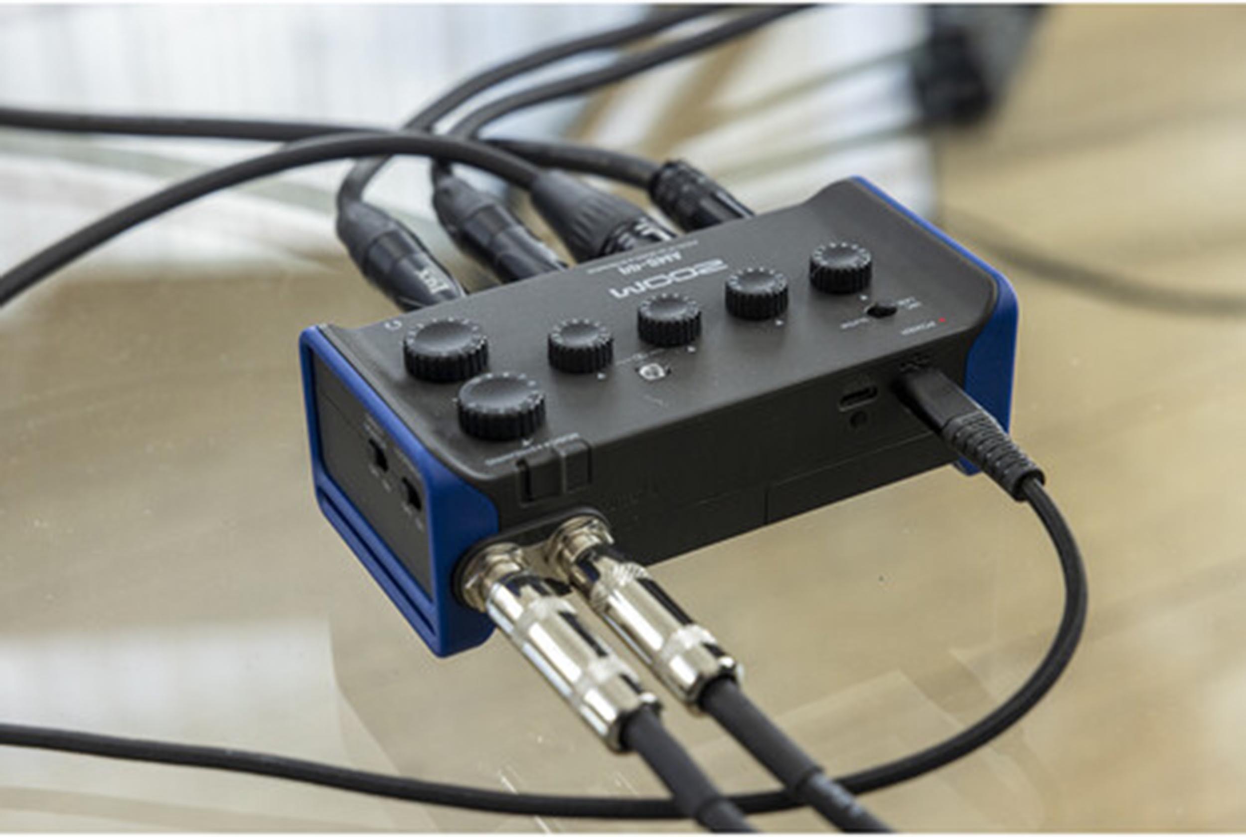 B-Stock: Zoom AMS-44 USB-C Audio Interface with 4 Preamps
