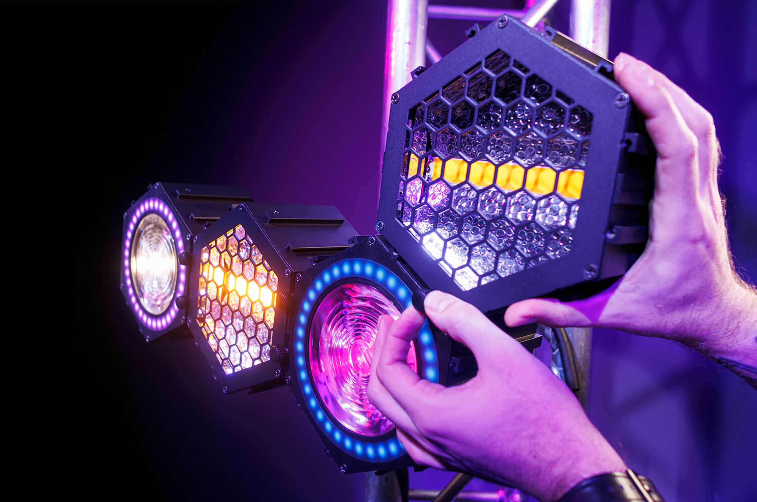 Blizzard Lighting Nexys Flux, WW LED Blinder with RGB Backlight Effects by BLIZZARD LIGHTING