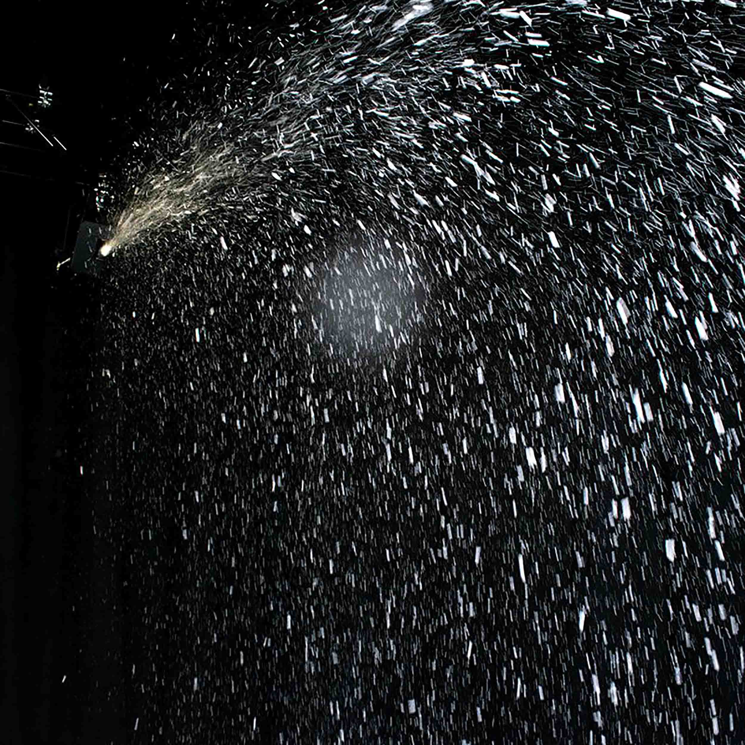 ADJ VF Snow Flurry HO, 1250-Watt Mobile DMX Snow Machine by ADJ