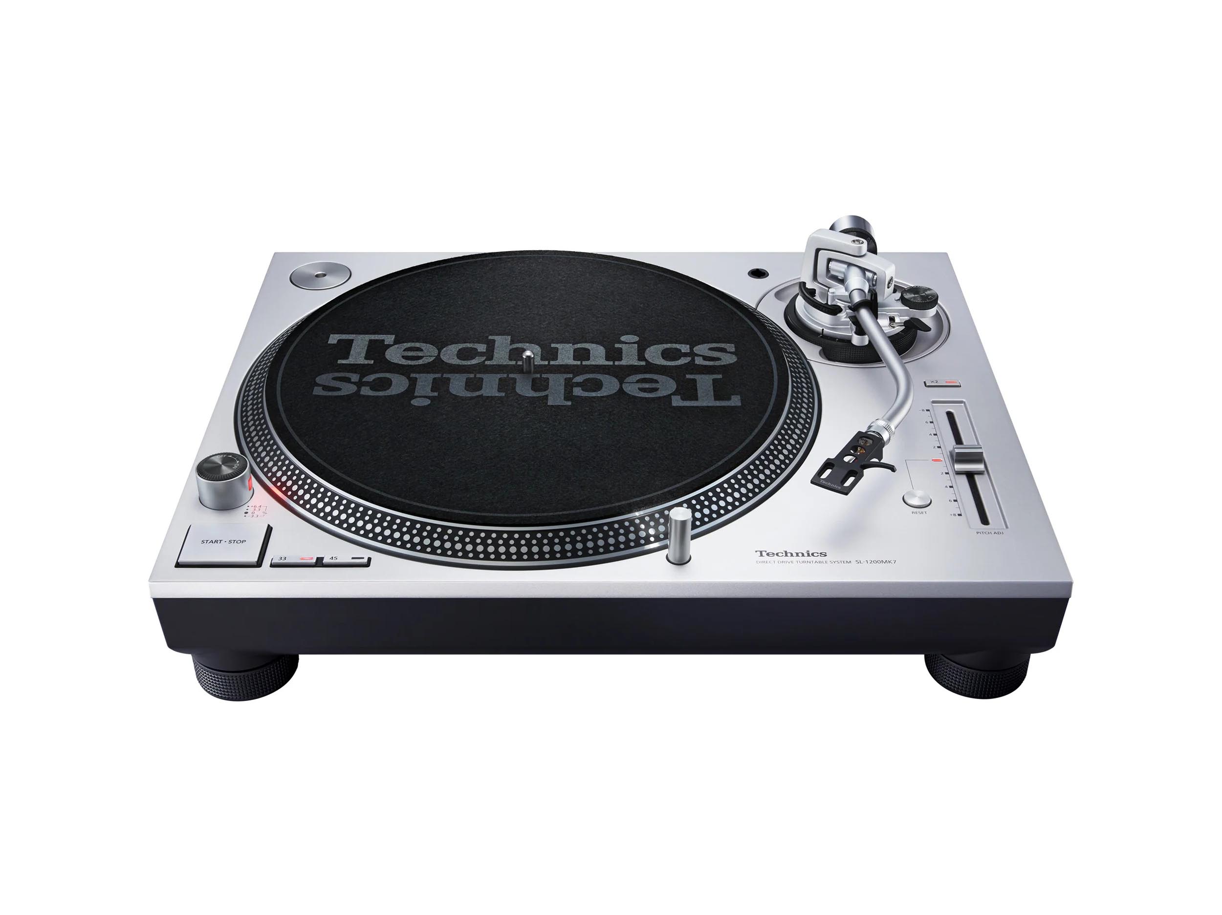 Technics SL-1200MK7, Direct Drive Professional Turntable System by Technics