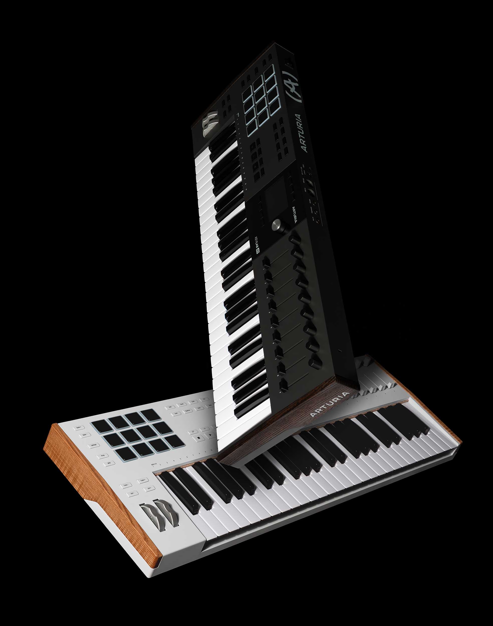 Arturia KeyLab 61 mk3 Universal MIDI Controller by Arturia
