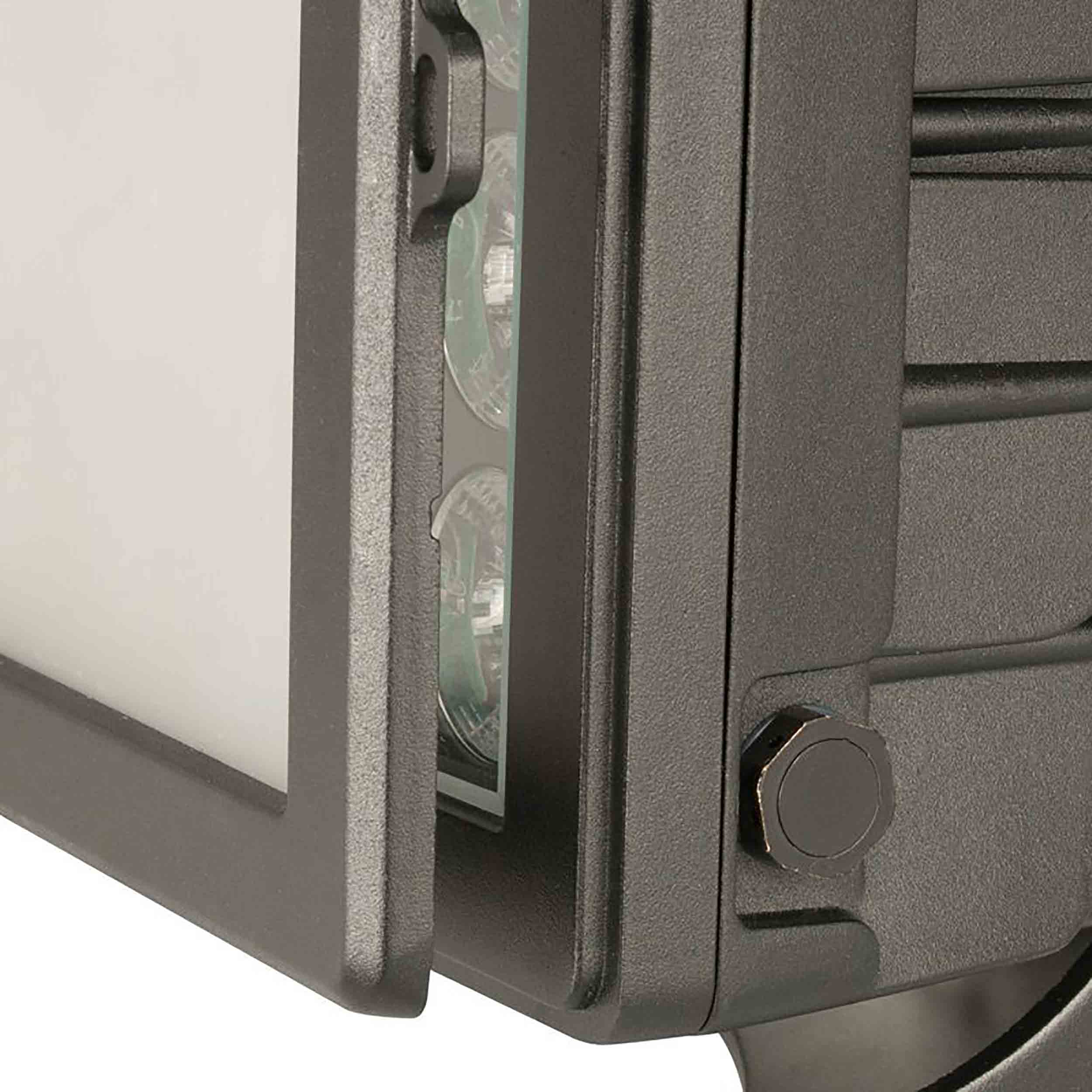 ADJ Encore LP32 IP, IP65-Rated Professional Wash Lighting Fixture with 32 x 20-Watt 4-in-1 (RGBL) LEDs by ADJ