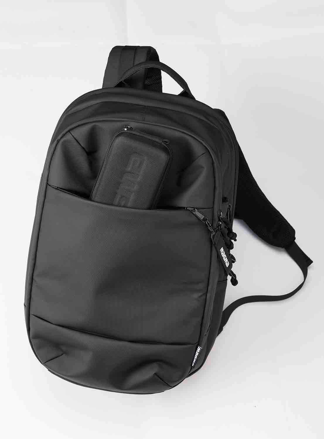 Magma MGA47893 Solid Blaze Pack 80 by Magma