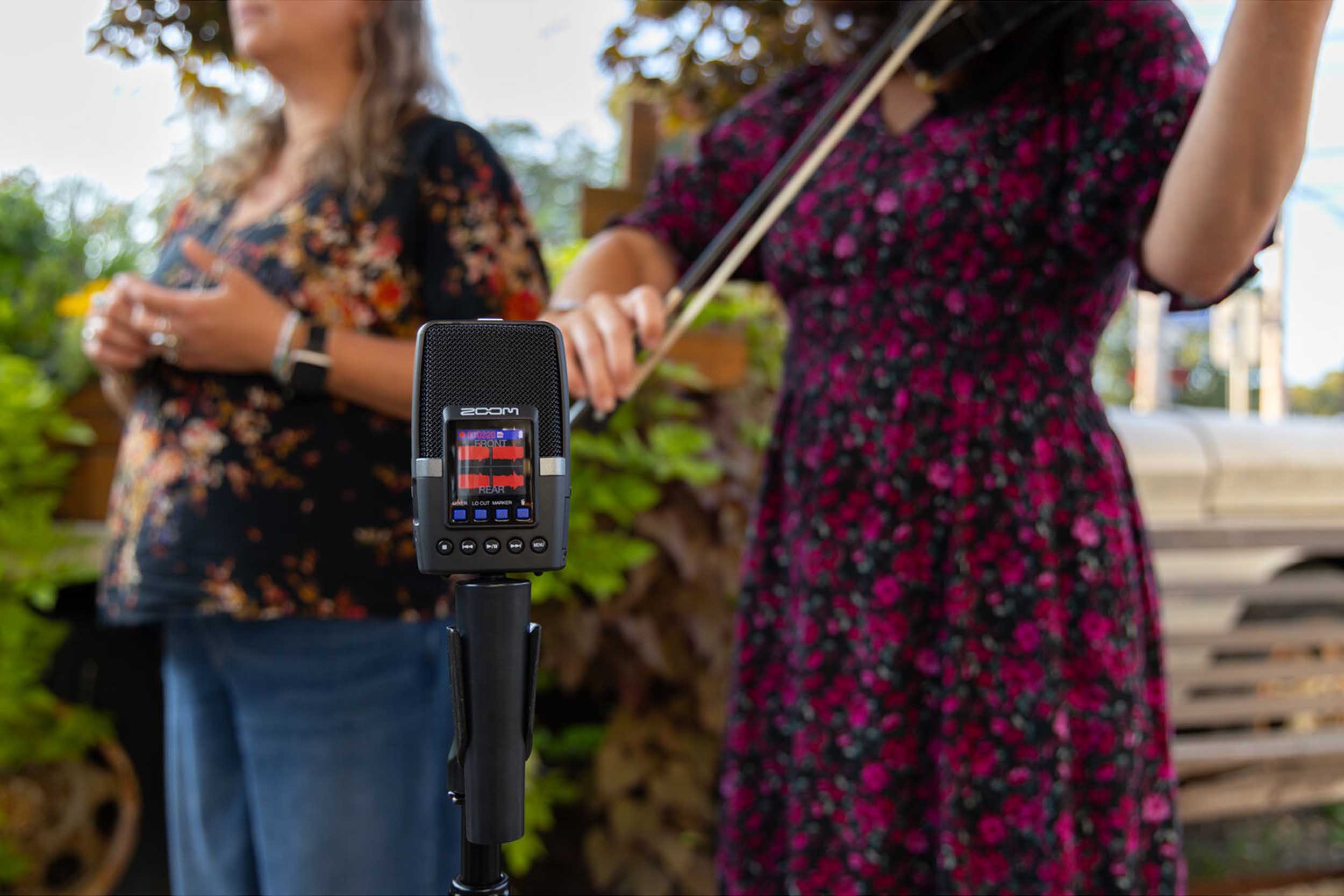 ZOOM ZH2E H2essential Multi-Mic 32-Bit Float Handy Recorder by Zoom