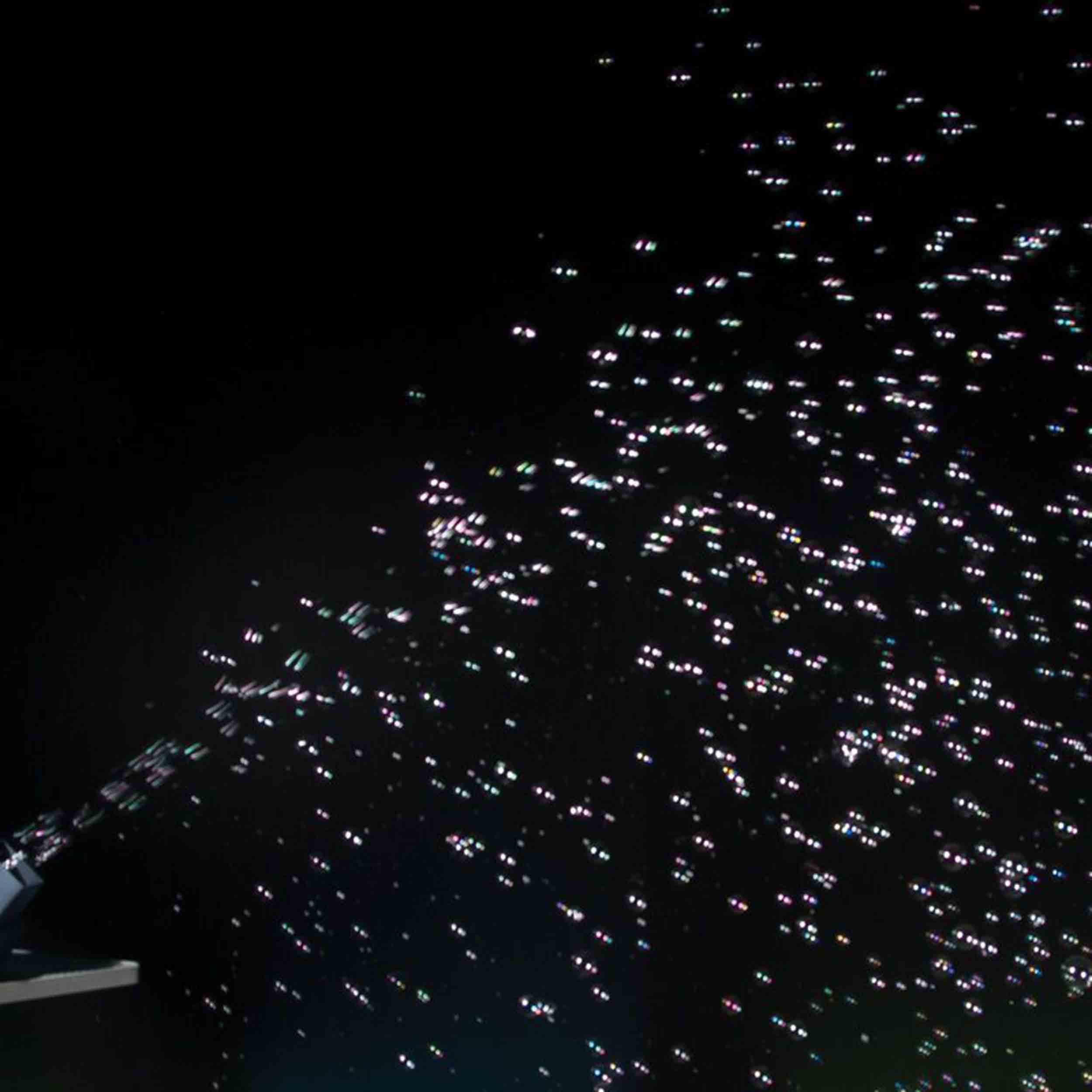 B-Stock: Eliminator Lighting Bubbletron EX, Professional Lightweight Bubble Machine by Eliminator Lighting