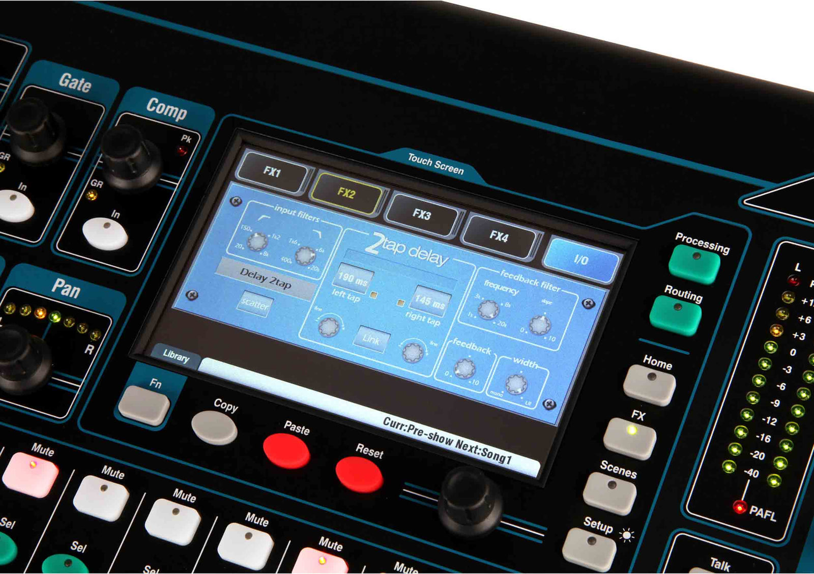 Allen & Heath Qu-16, 16-Channel Rackmountable Digital Mixer - Chrome Edition by ALLEN & HEATH