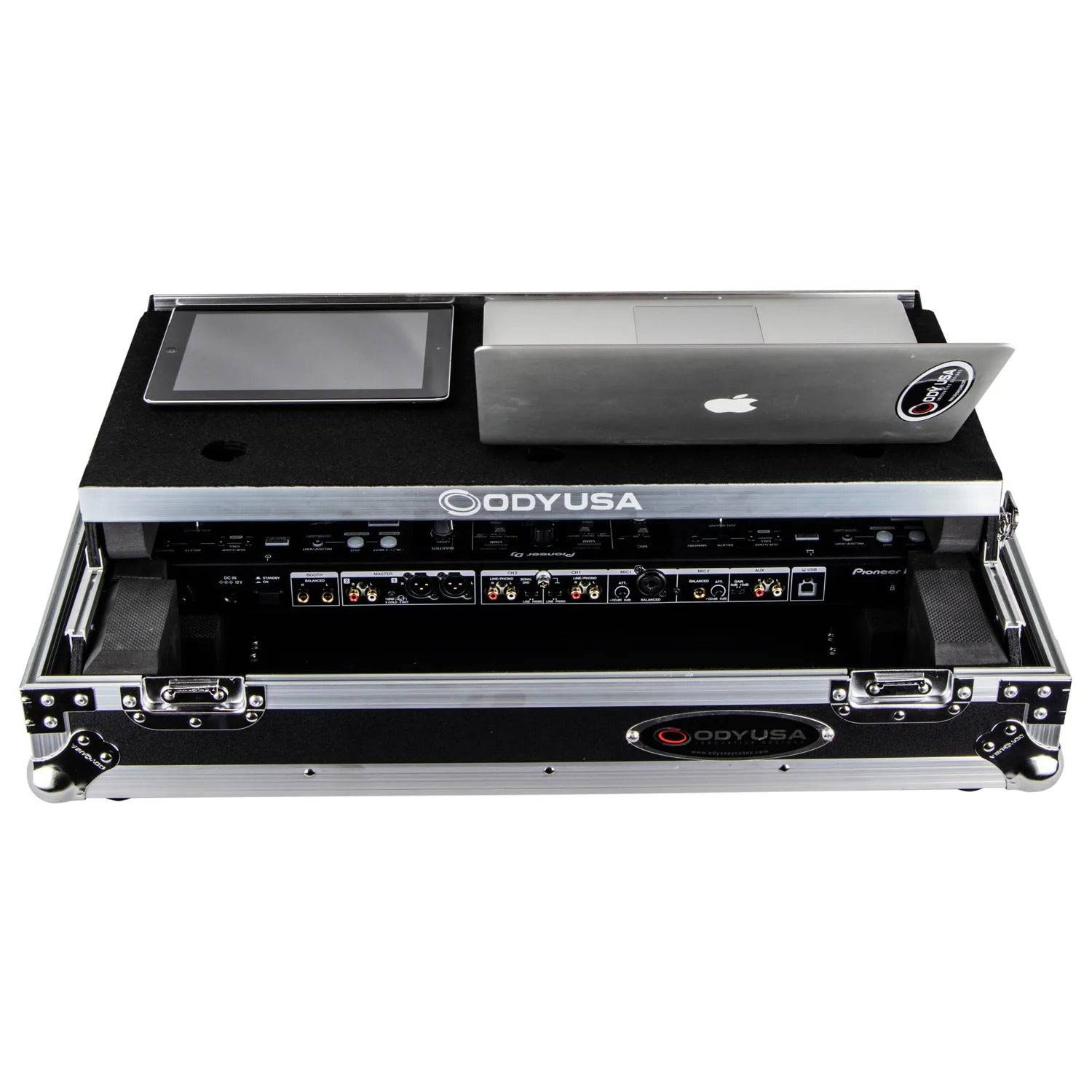 Odyssey FZGSPIDDJ8001, Pioneer DDJ-800 Flight Case With Bottom 1U Rack Space And Glide Platform - Hollywood DJ