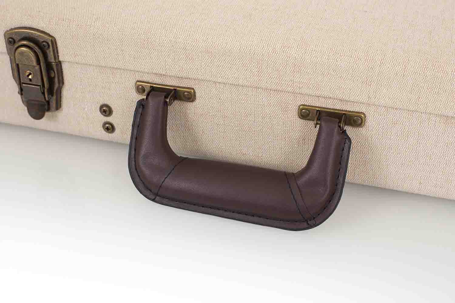 Gator Cases GW-JM ELEC Deluxe Wood Case for Standard Electric Guitars - Journeyman Burlap Exterior - Hollywood DJ