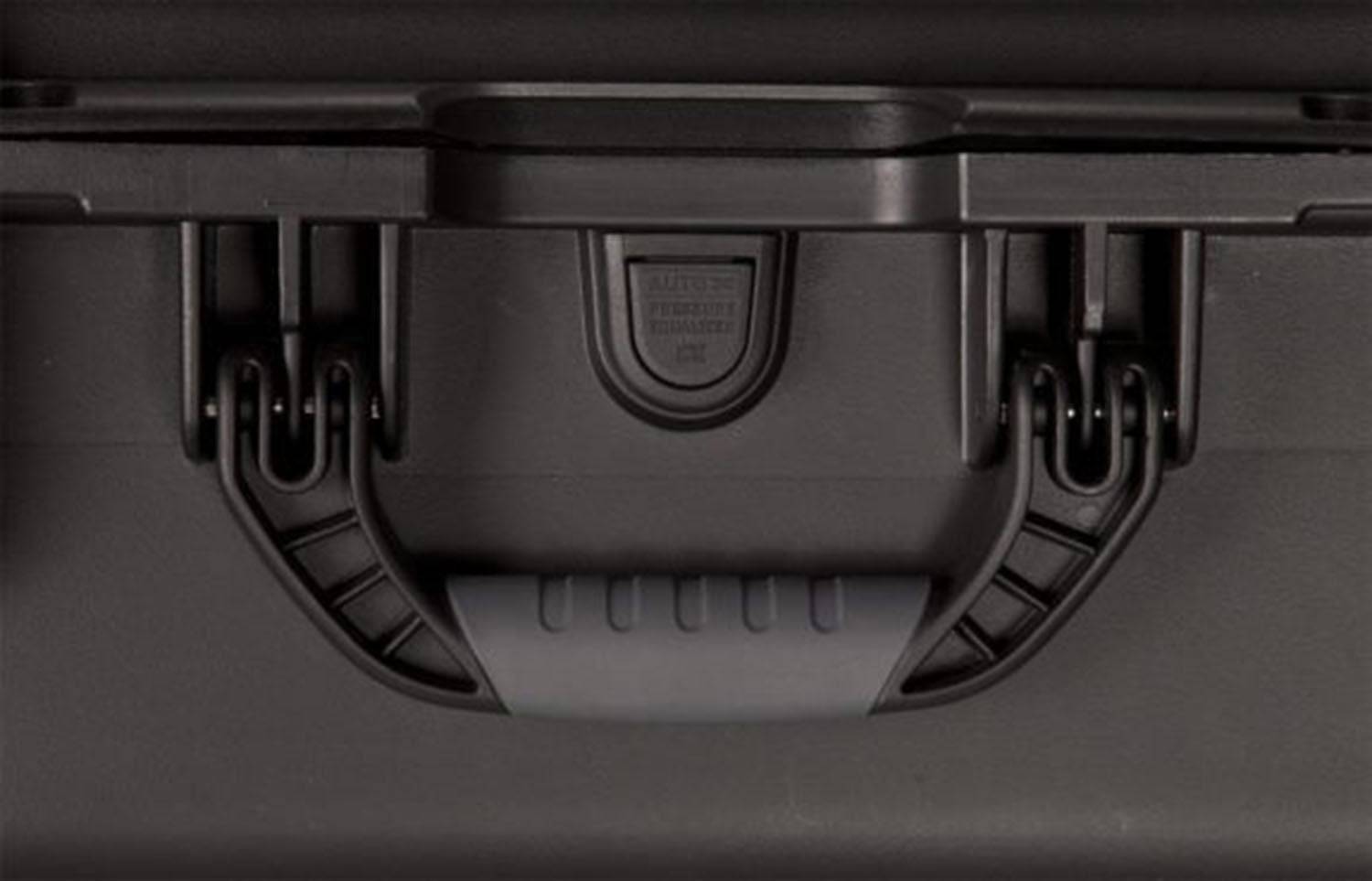 Gator Cases GU-0907-05-WPDV Waterproof Injection Molded Case with Divider System - 9.4″X7.4″X5.5″ - Hollywood DJ