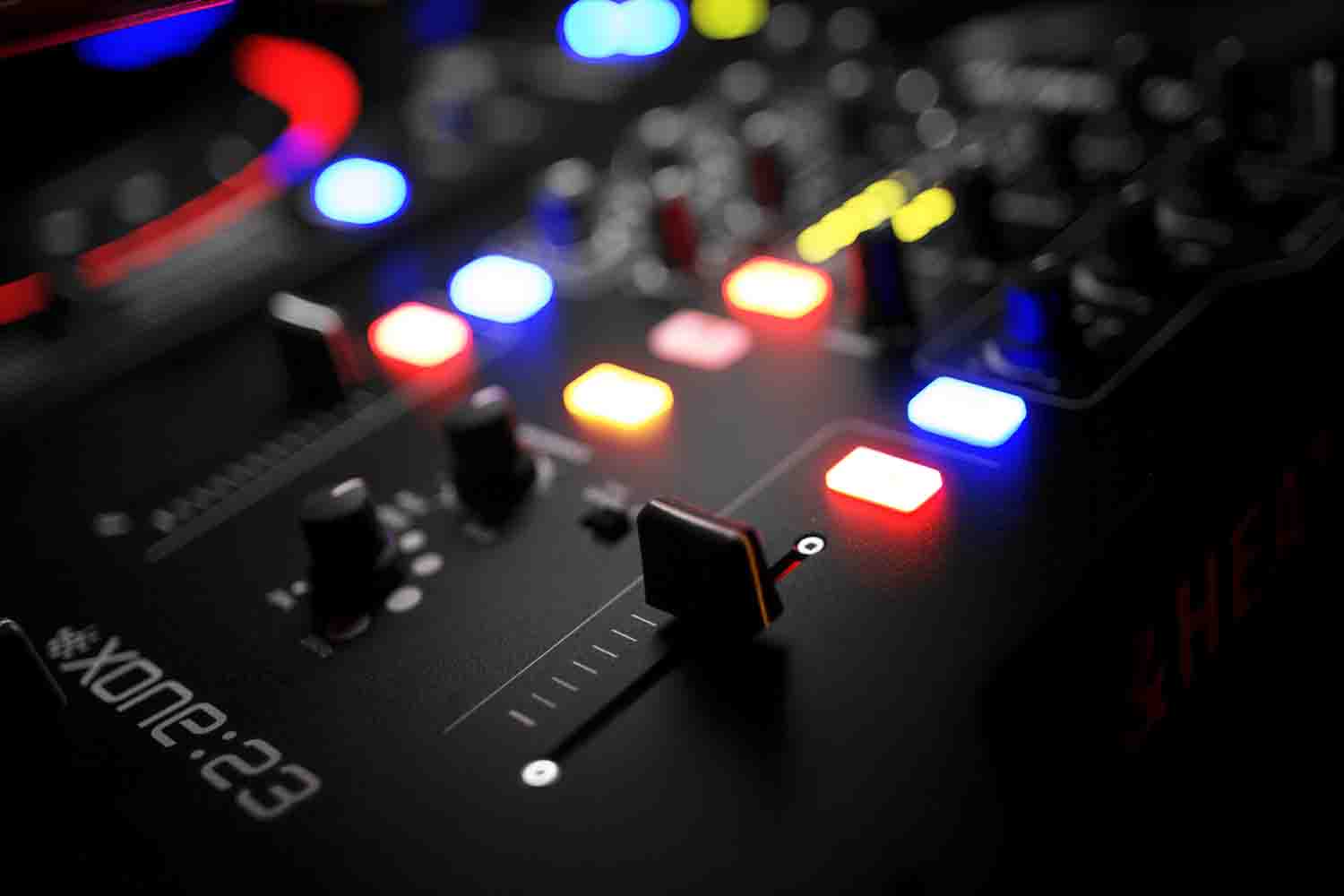 Allen & Heath XONE:23, 2+2 Channel DJ Mixer - Hollywood DJ