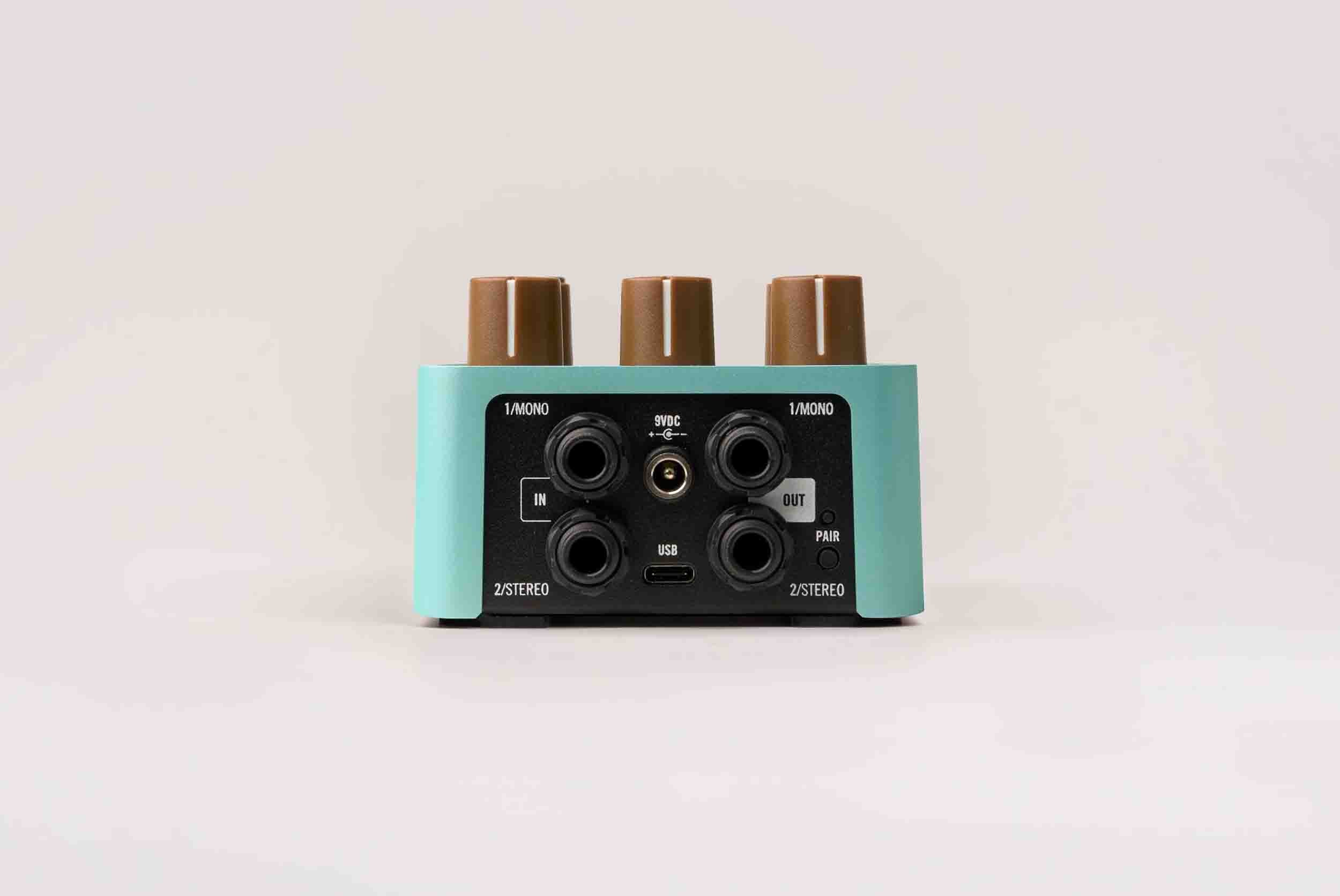 Universal Audio Del-Verb Ambience Companion Reverb and Delay Pedal - Hollywood DJ