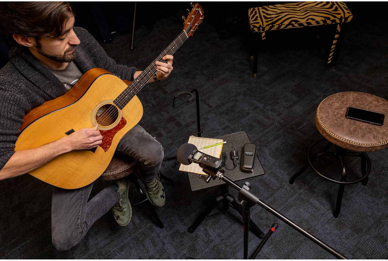 Zoom H1N-VP Portable Handy Recorder with Windscreen - Hollywood DJ