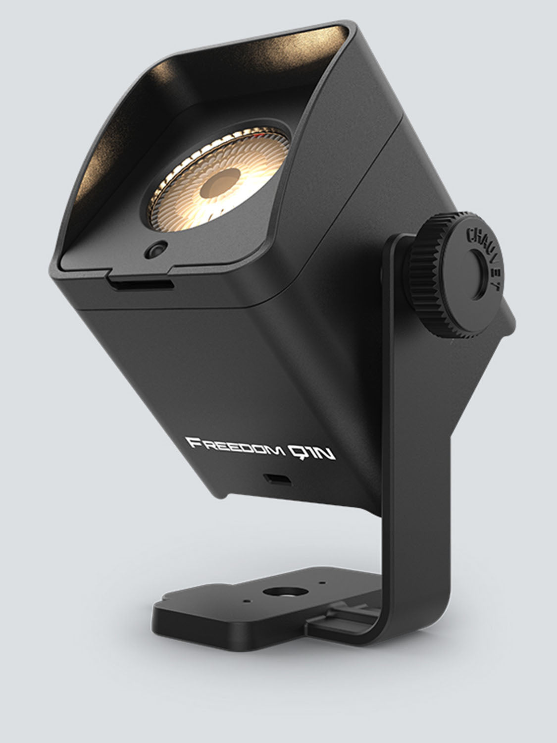 Chauvet Freedom Q1N (4) RGB+WW Pin Spot Wireless DMX Rechargeable Wash Lights - Hollywood DJ
