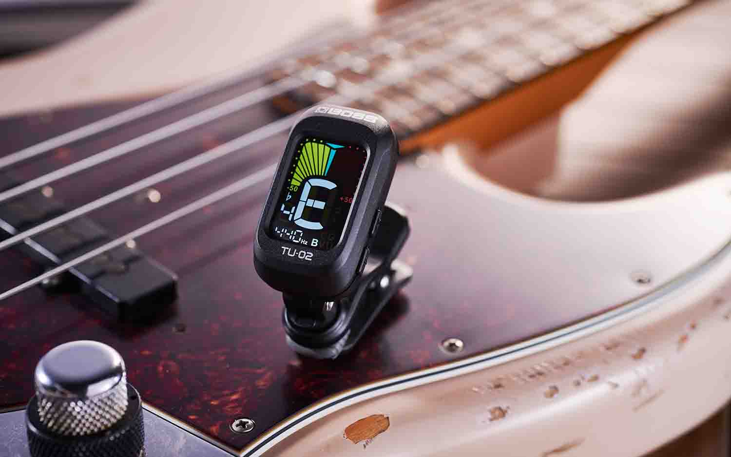 Boss TU-02 Clip-On Tuner with High Contrast Color Display - Hollywood DJ