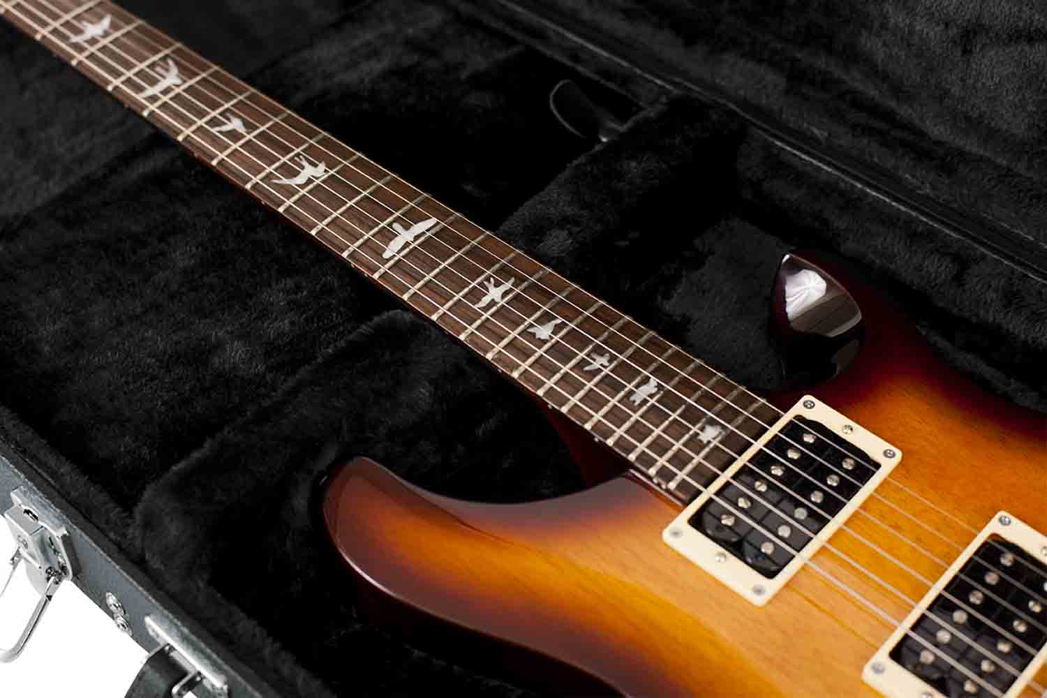 Gator Cases GWE-ELEC-WIDE Hard-Shell Wood Case for PRS and Wide Body Style Guitars - Hollywood DJ