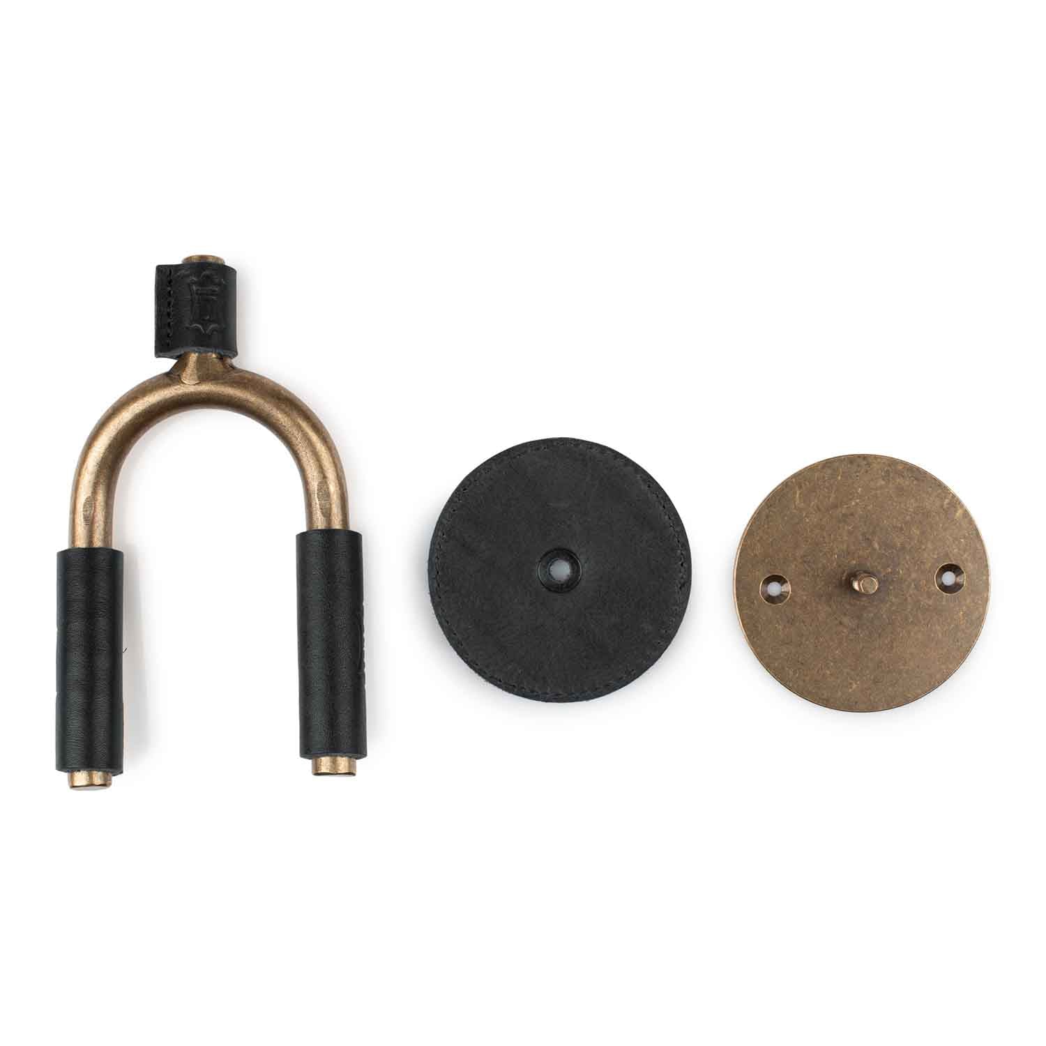 Levy's Leathers LVY-FGHNGR-BRBK Brass Forged Guitar Hanger with Black Leather - Hollywood DJ