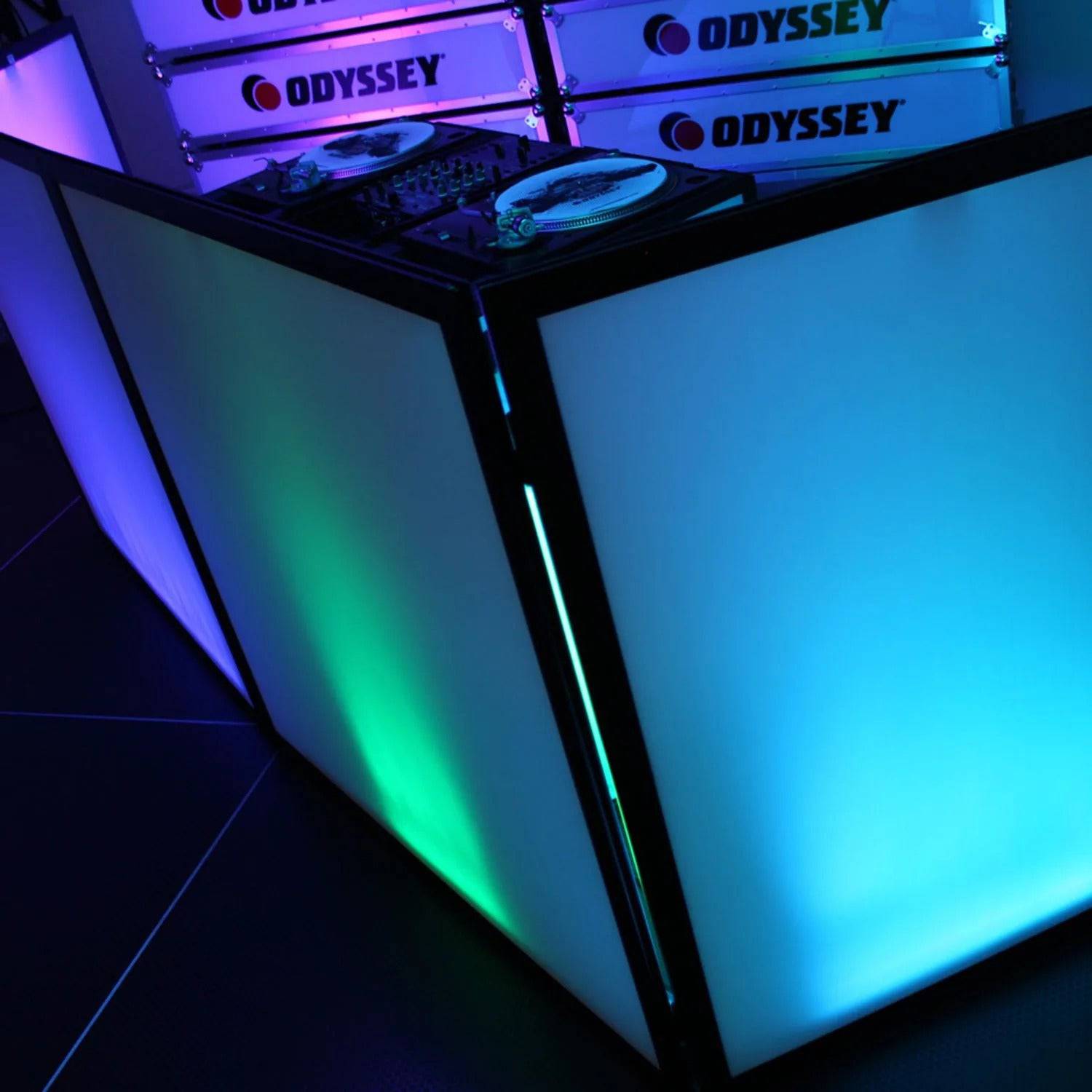 Odyssey SWF9646B, 96 X 46 Inches White Pro DJ Facade With Black Frame - Hollywood DJ