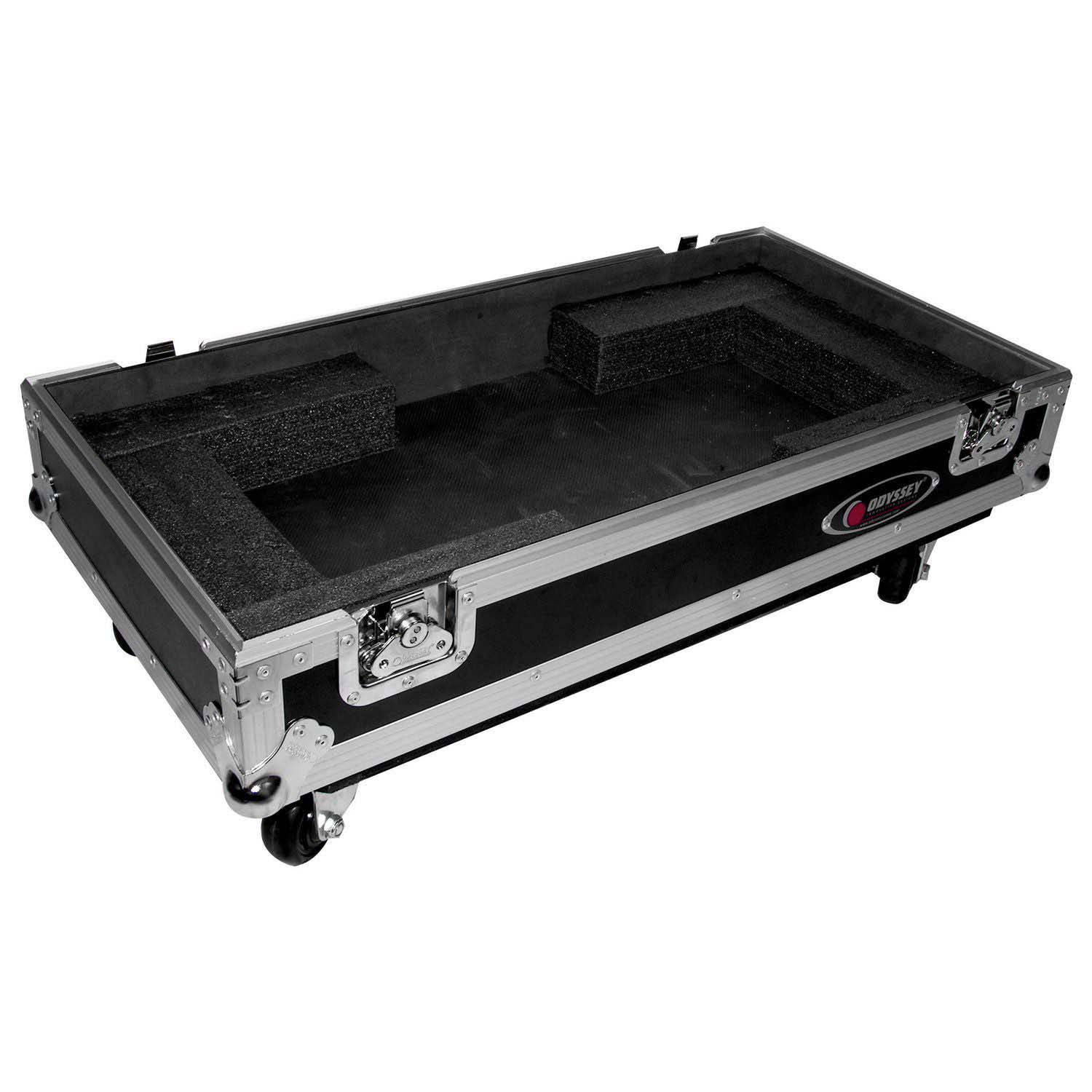 Odyssey FZGC212W, 2 x 12 Guitar Amp Flight Case - Hollywood DJ