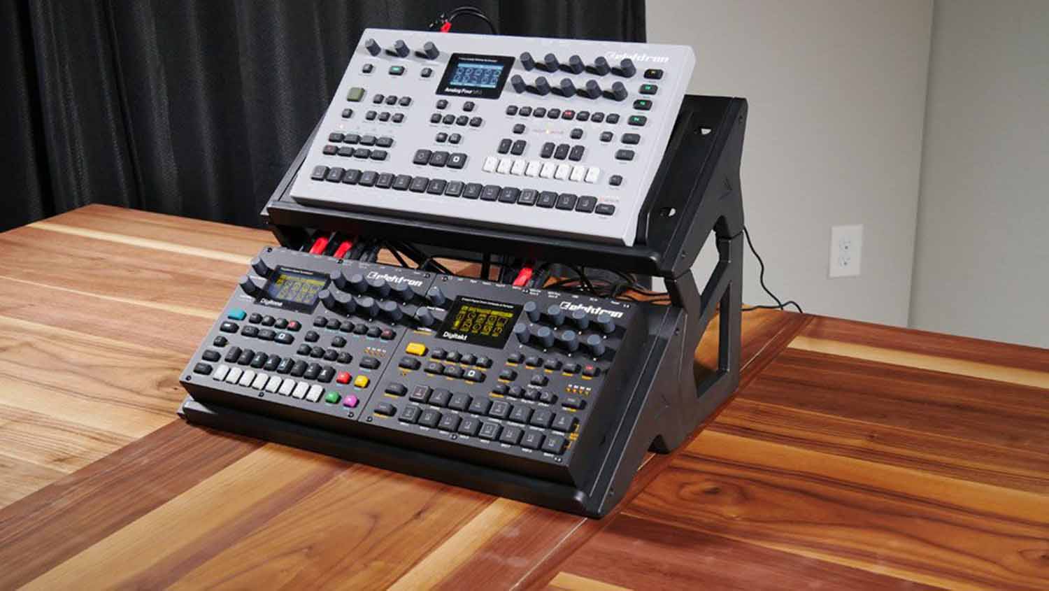 Ultimate Support MDS-100 Stand For Modular Device Ultimate Support