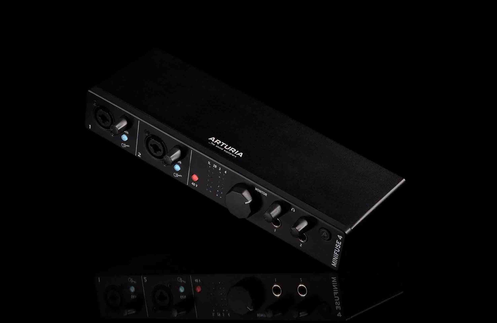 Arturia MiniFuse 4 Portable 4x4 USB Type-C Audio/MIDI Interface - Black by Arturia
