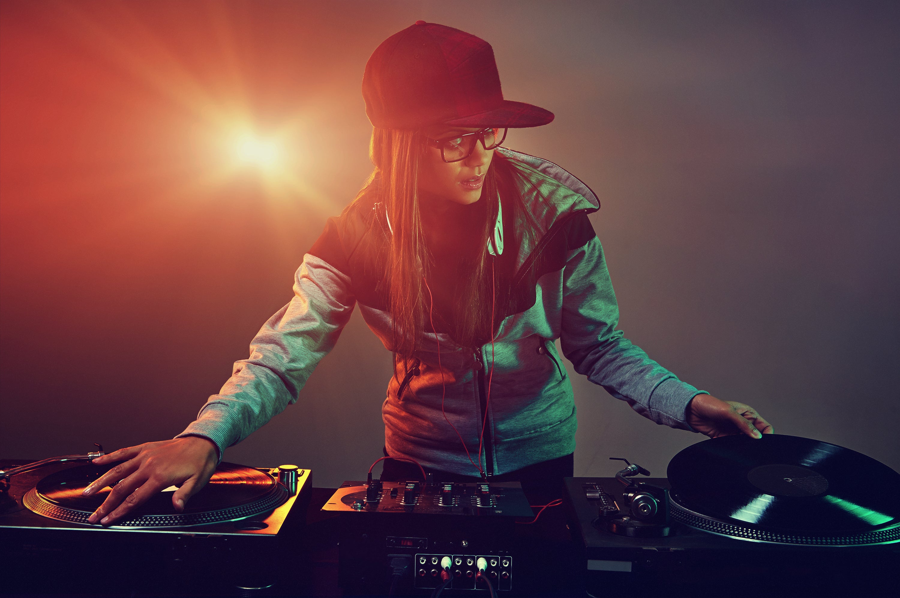 Top 7 Best DJ Software to get Ultimate DJ Experience