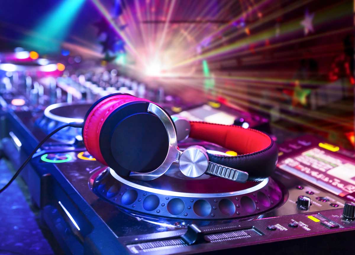 Live DJ performances at any budget? We’ve got a solution for you!