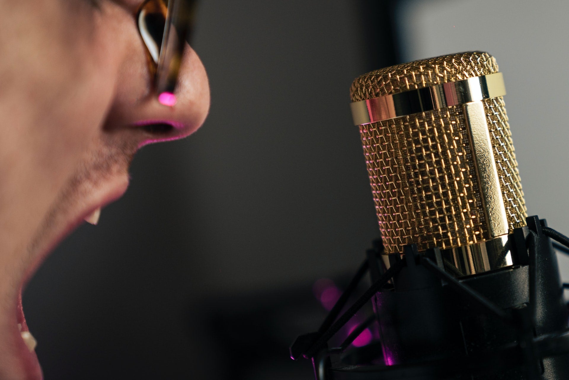 How to Hang a AKG Mic from the Ceiling