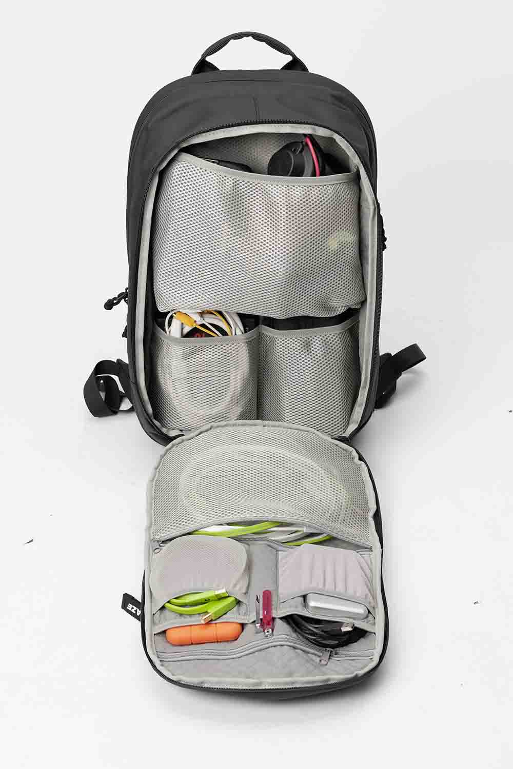 Magma MGA47893 Solid Blaze Pack 80 by Magma
