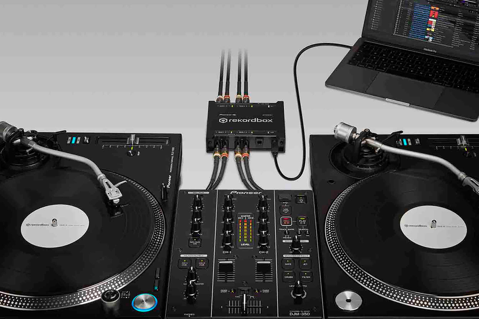 Pioneer DJ INTERFACE 2, 2-Channel Audio Interface for Rekordbox Dvs by Pioneer DJ