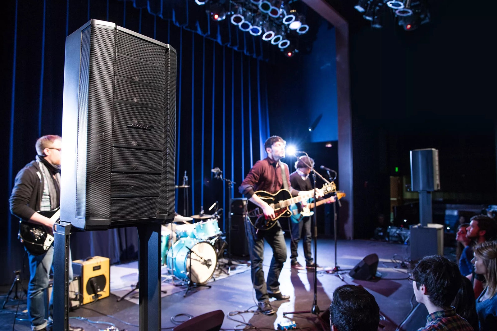 Bose F1 MODEL 812 Flexible Array Loudspeaker by Bose