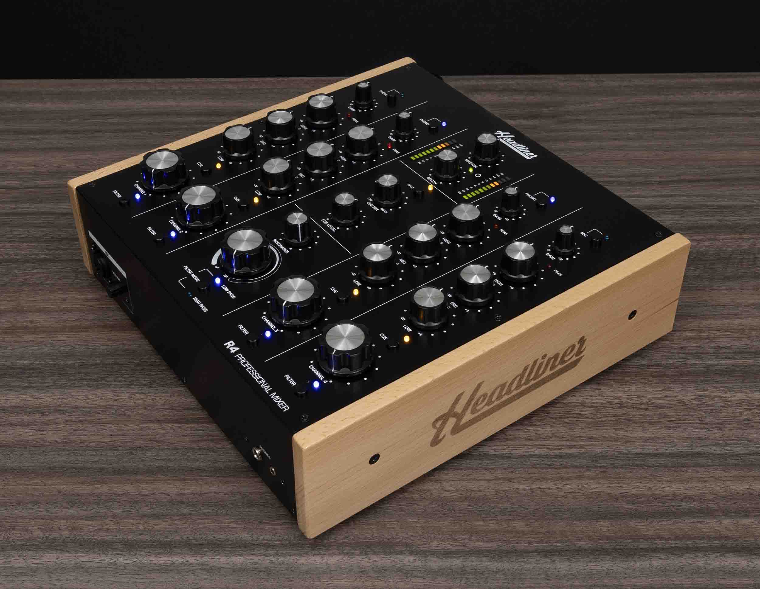 Headliner HL90120 R4 4 Channel Rotary DJ Mixer by Headliner