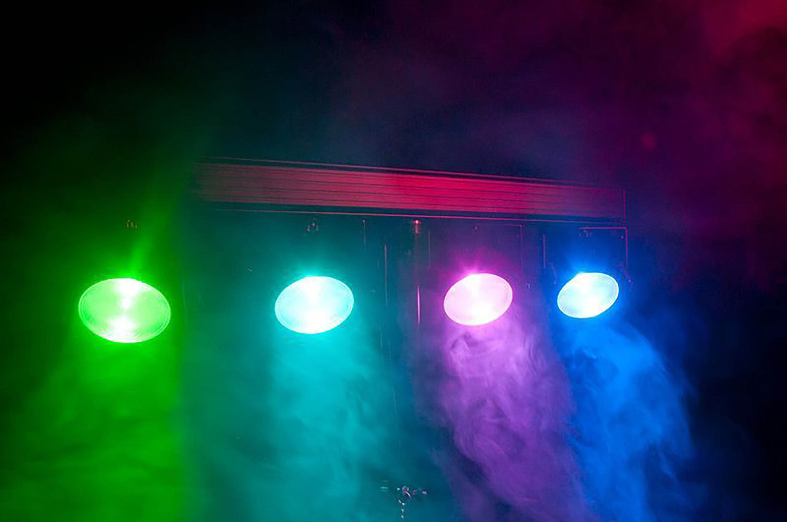 Eliminator Lighting Dotz Tpar Sys Plus, LED Wash System with Wired Digital Communication Network by Eliminator Lighting