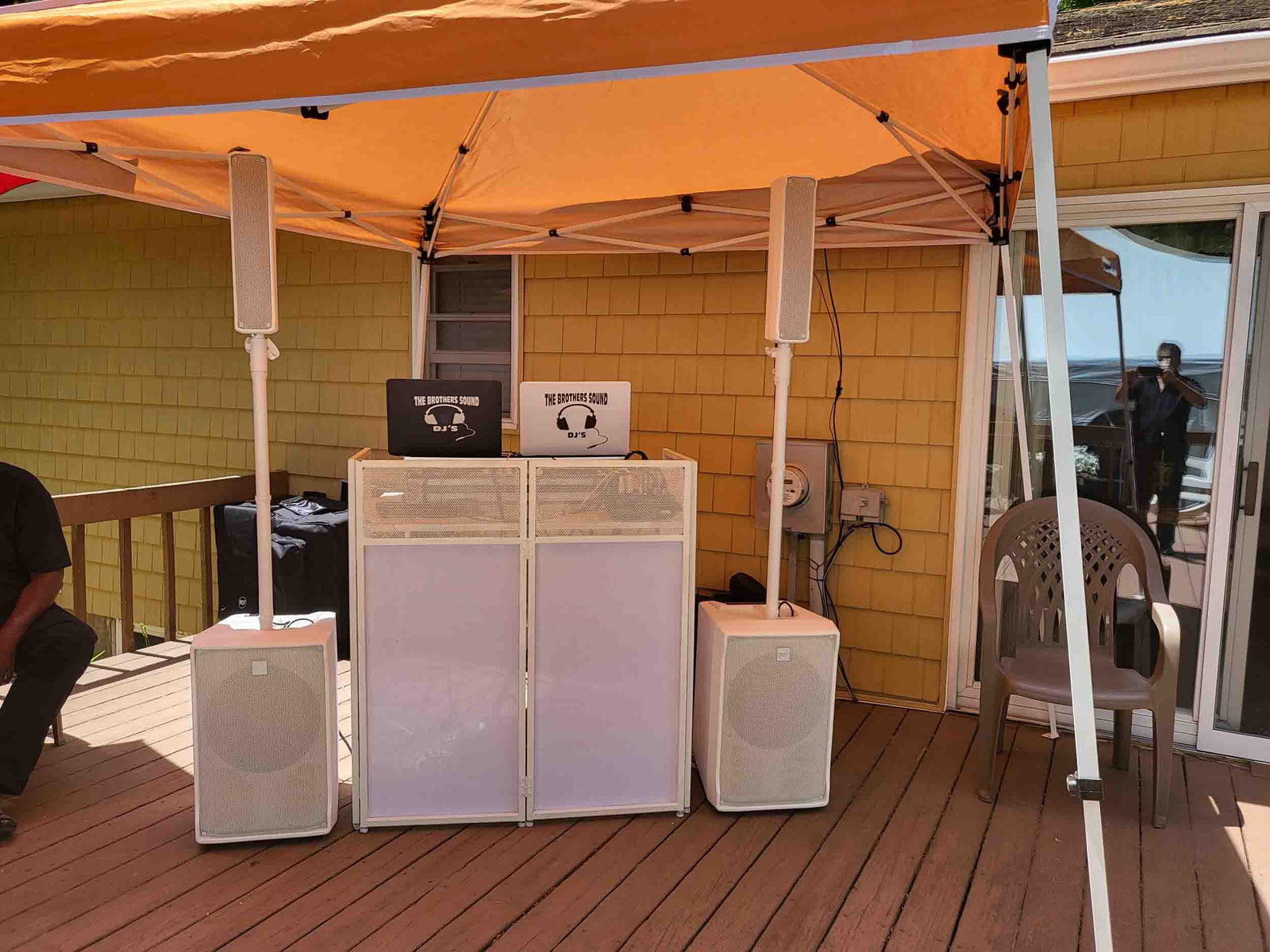 Open Box: RCF EVOX-J8-W, Composite Active Portable PA System - White by RCF