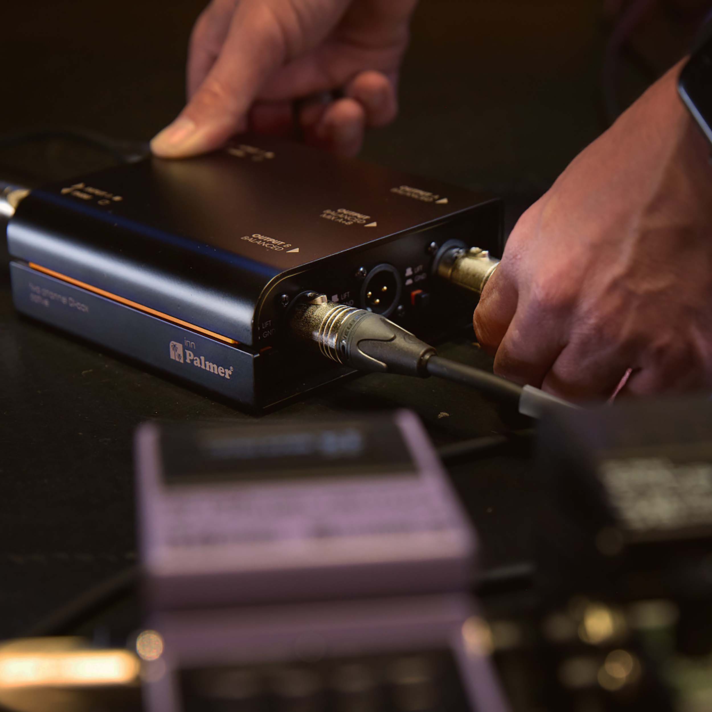 Palmer River Inn Active 2-Channel DI Box for Guitar, Bass and Keyboard - Stereo by Palmer