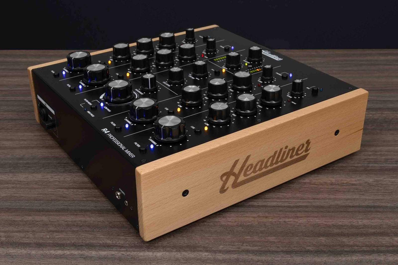 B-Stock Headliner HL90120 R4 4 Channel Rotary DJ Mixer by Headliner