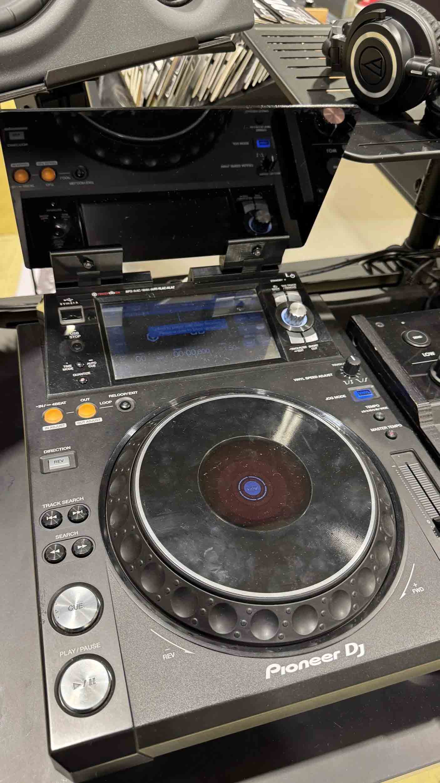 DJ SKIN Adjustable Outdoor SUNCOVER for CDJ and XDJ Models by DJ SKin
