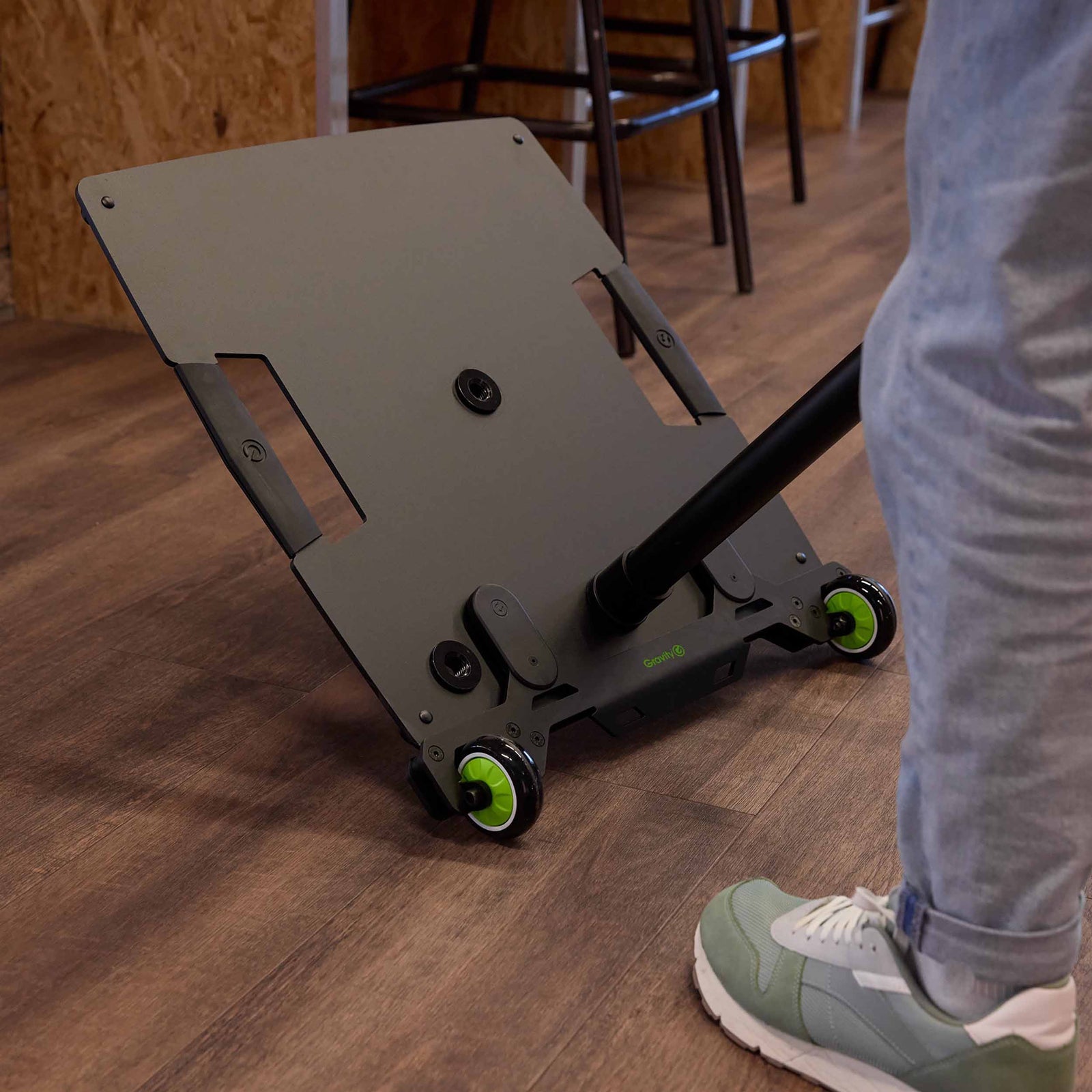 Gravity LA WI 1 Mobile Wheel Insert for Square Base Plate Stands by Gravity