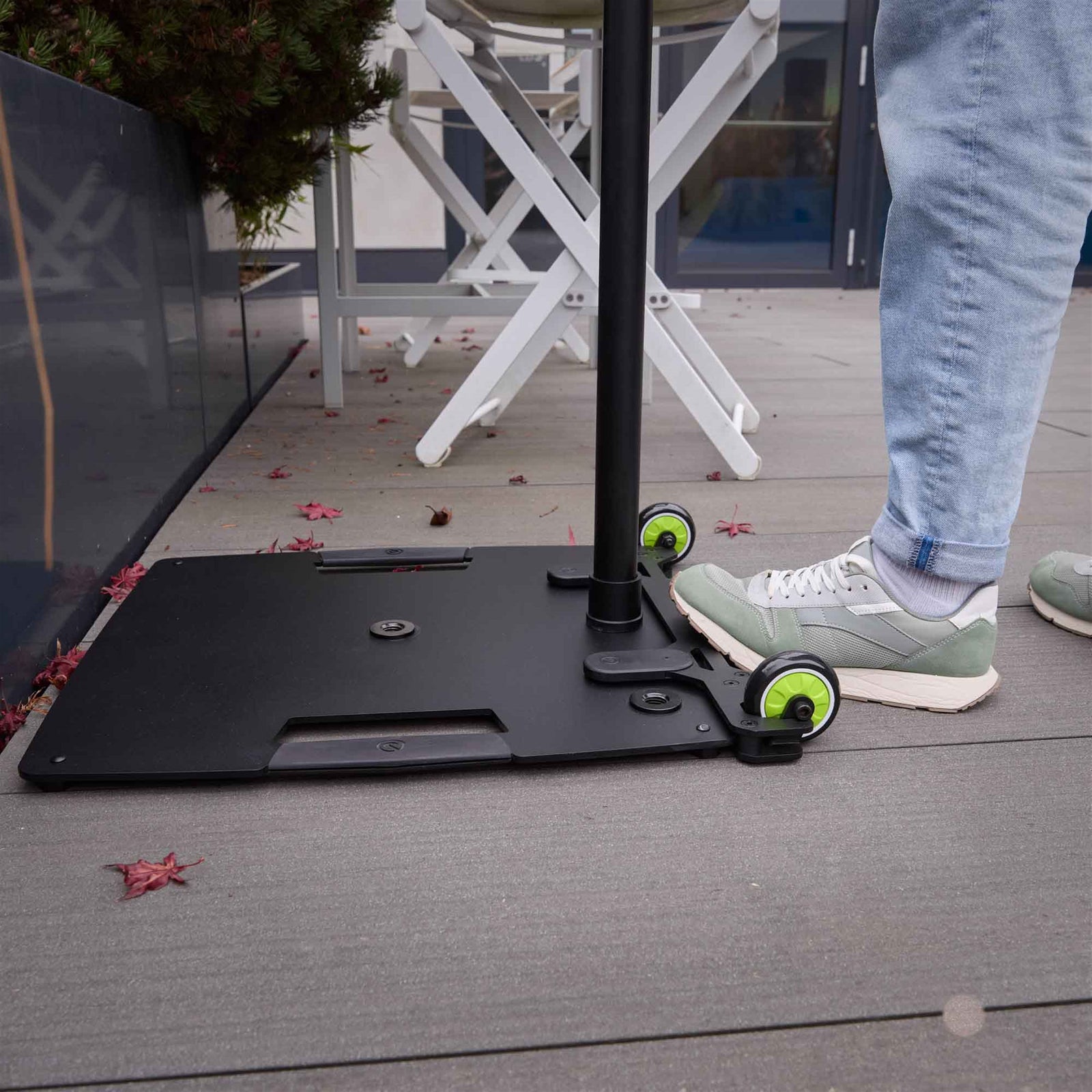 Gravity LA WI 1 Mobile Wheel Insert for Square Base Plate Stands by Gravity