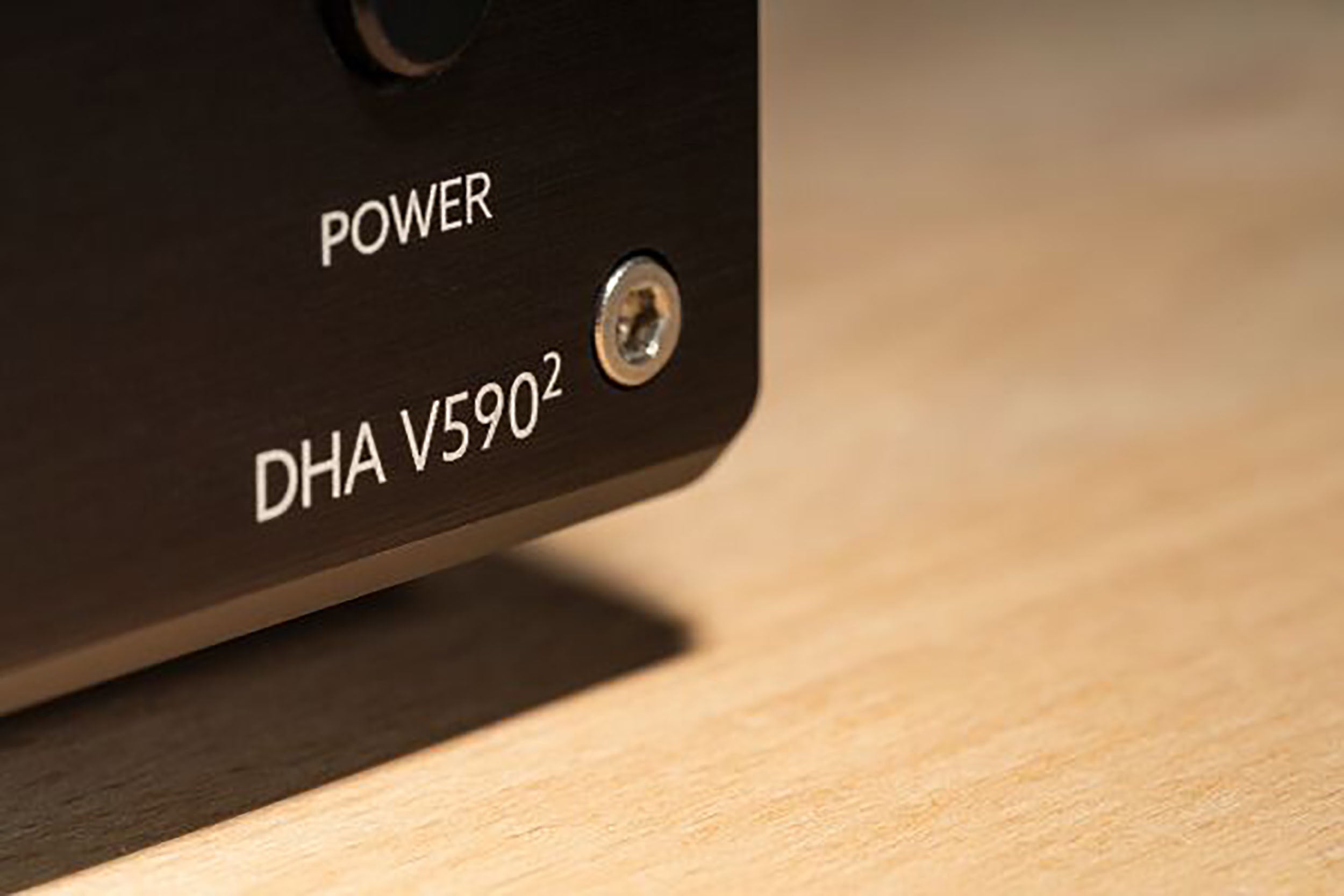 Violectric DHA-V5902 Headphone Amplifier and DAC by Violectric