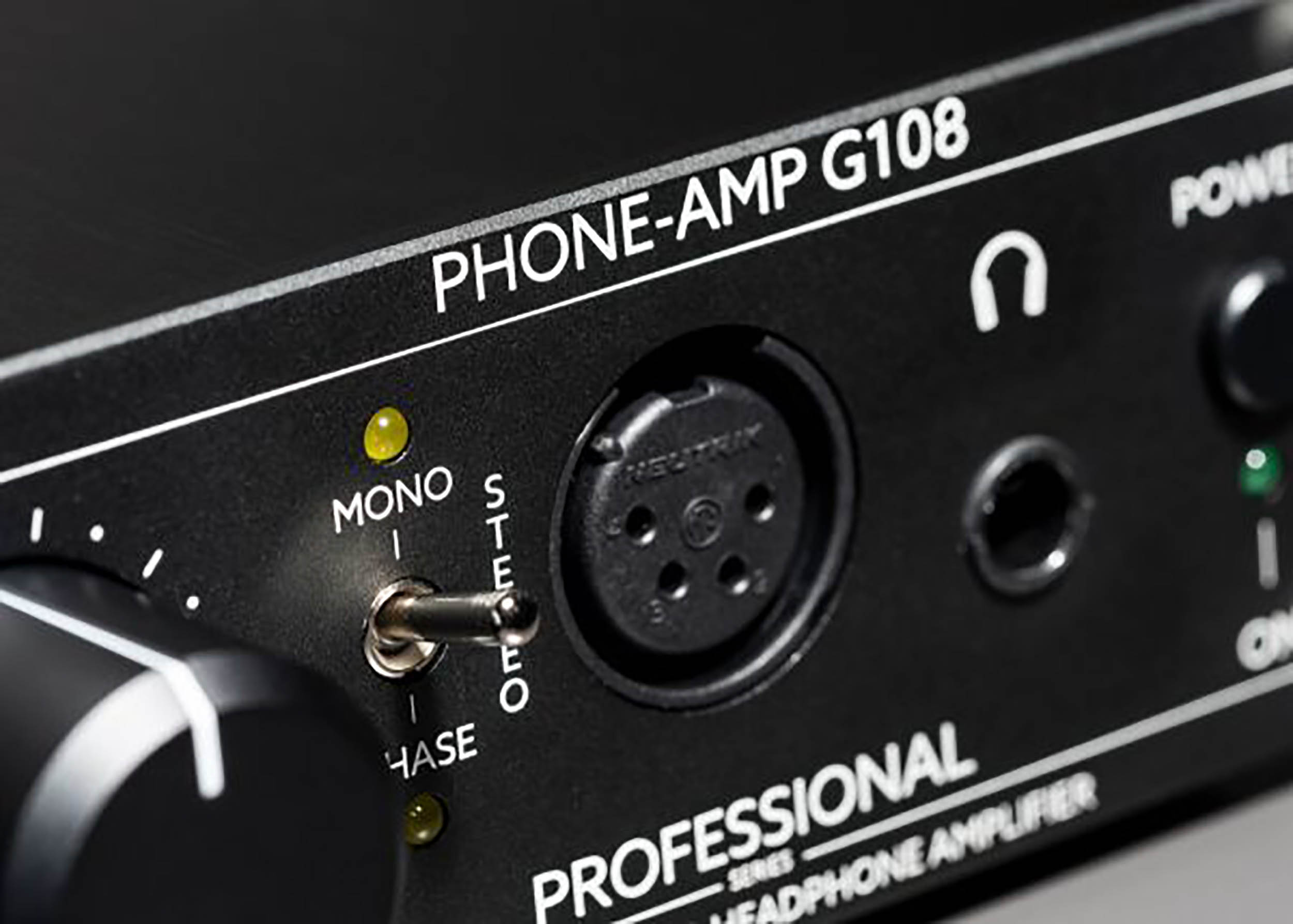 Lake People G108 2-Channel Balanced Desktop Headphone Amplifier by Lake People